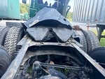 4 Underbody - Truck with