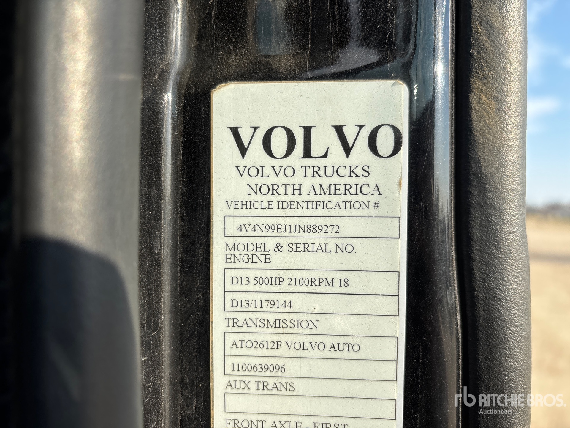 2018 Volvo VNL
