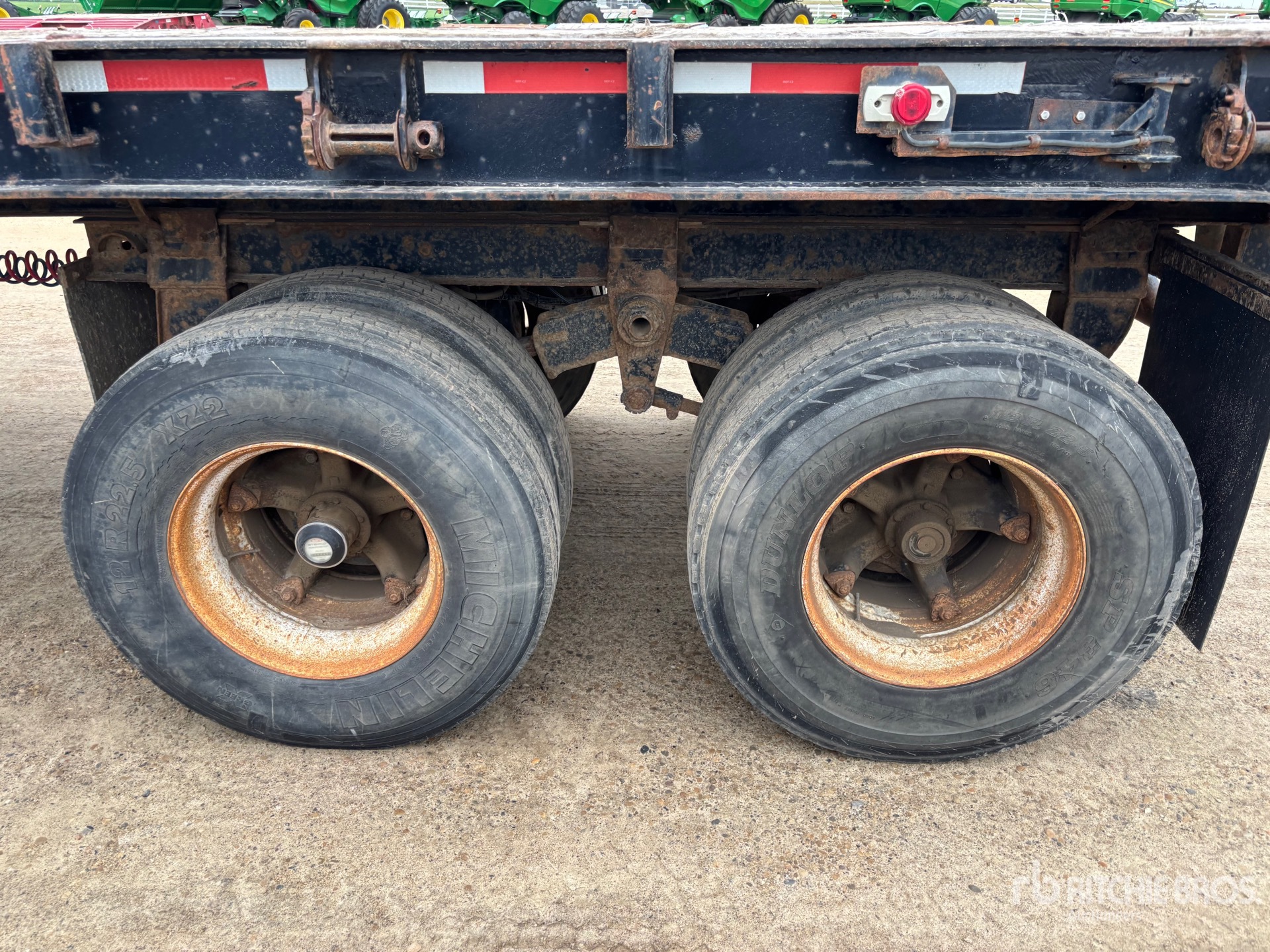 1980 Scona 44 FT T/A FLATBED