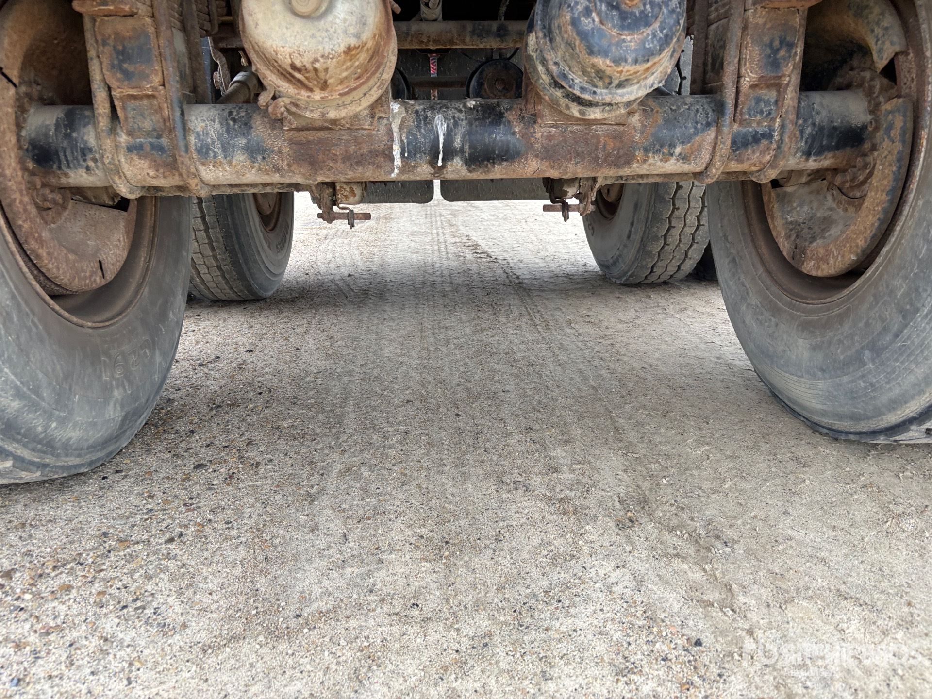 1980 Scona 44 FT T/A FLATBED