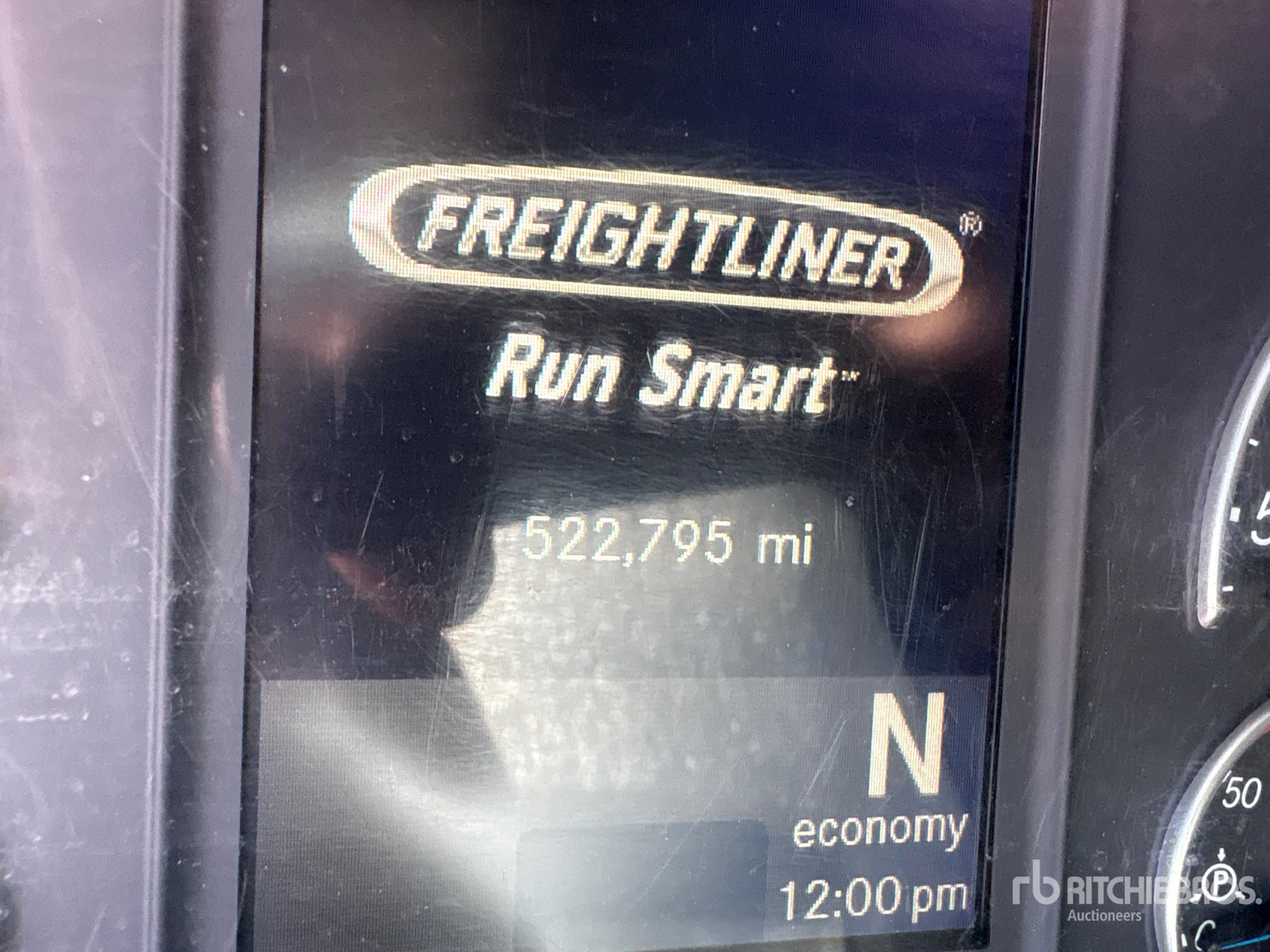 2018 Freightliner CASCADIA 126