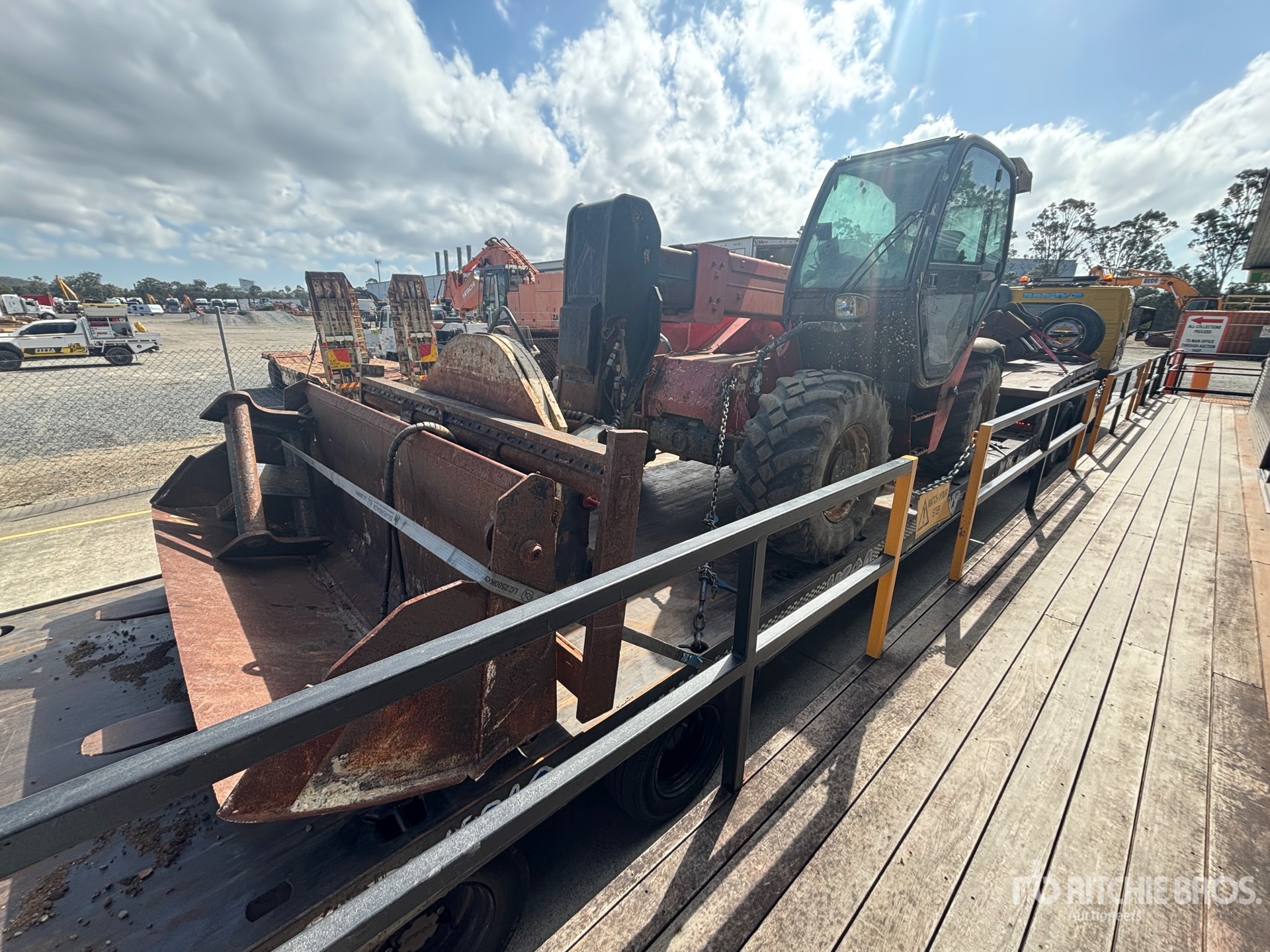 Photo of 2012 Manitou MHT780