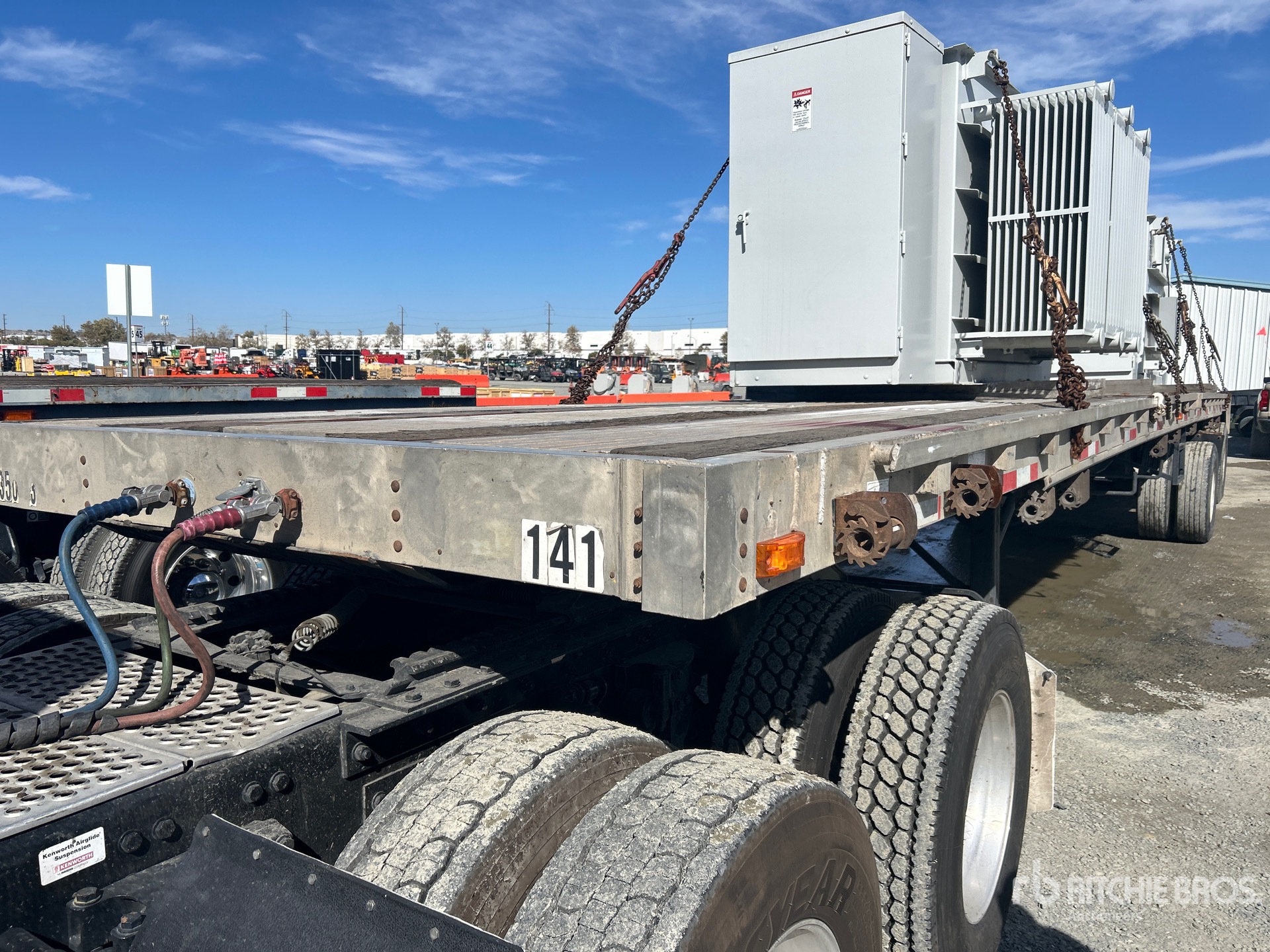 1989 Wilson 45 FT T/A SPREAD AXLE