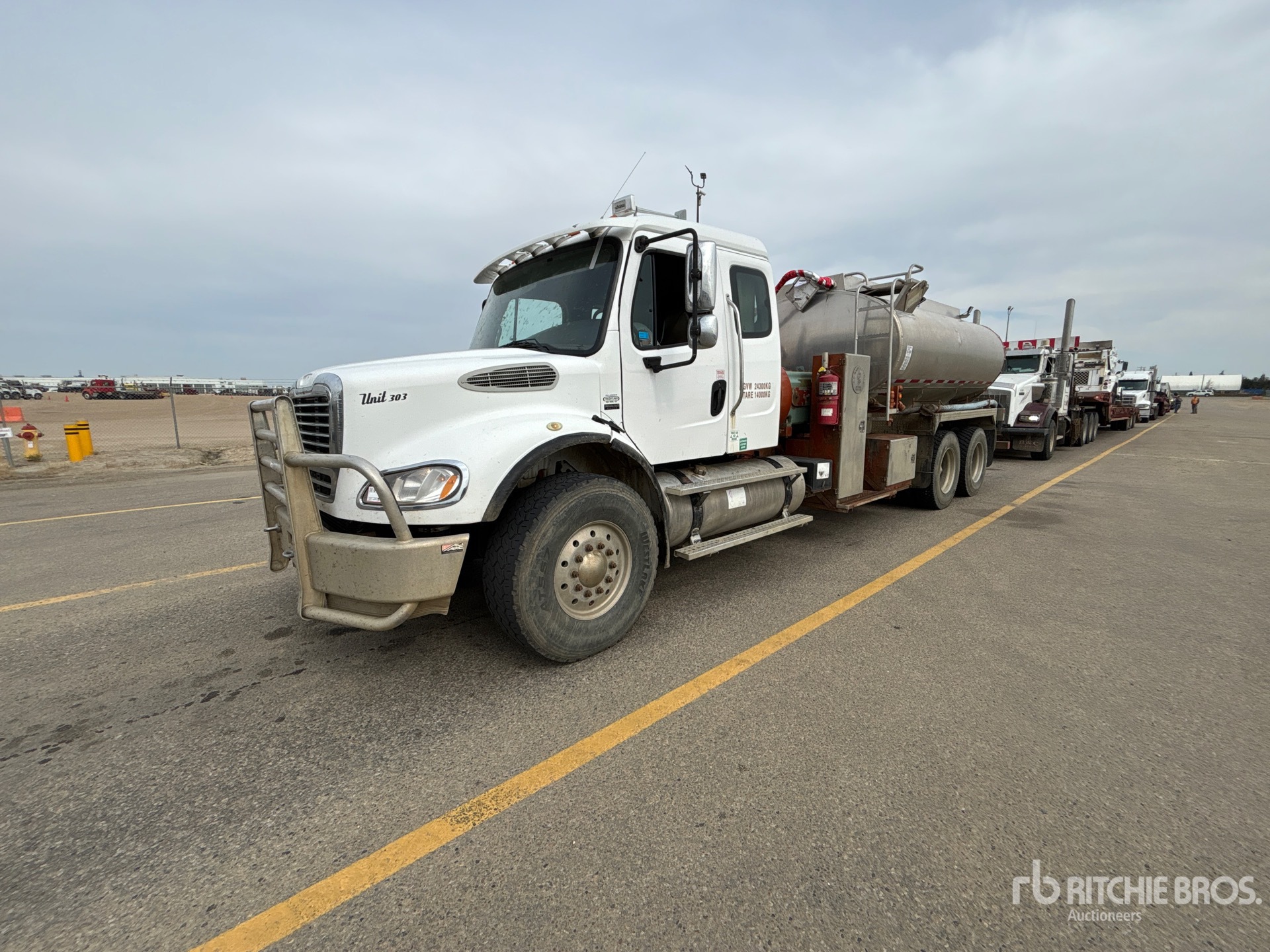 2008 Freightliner M2 112
