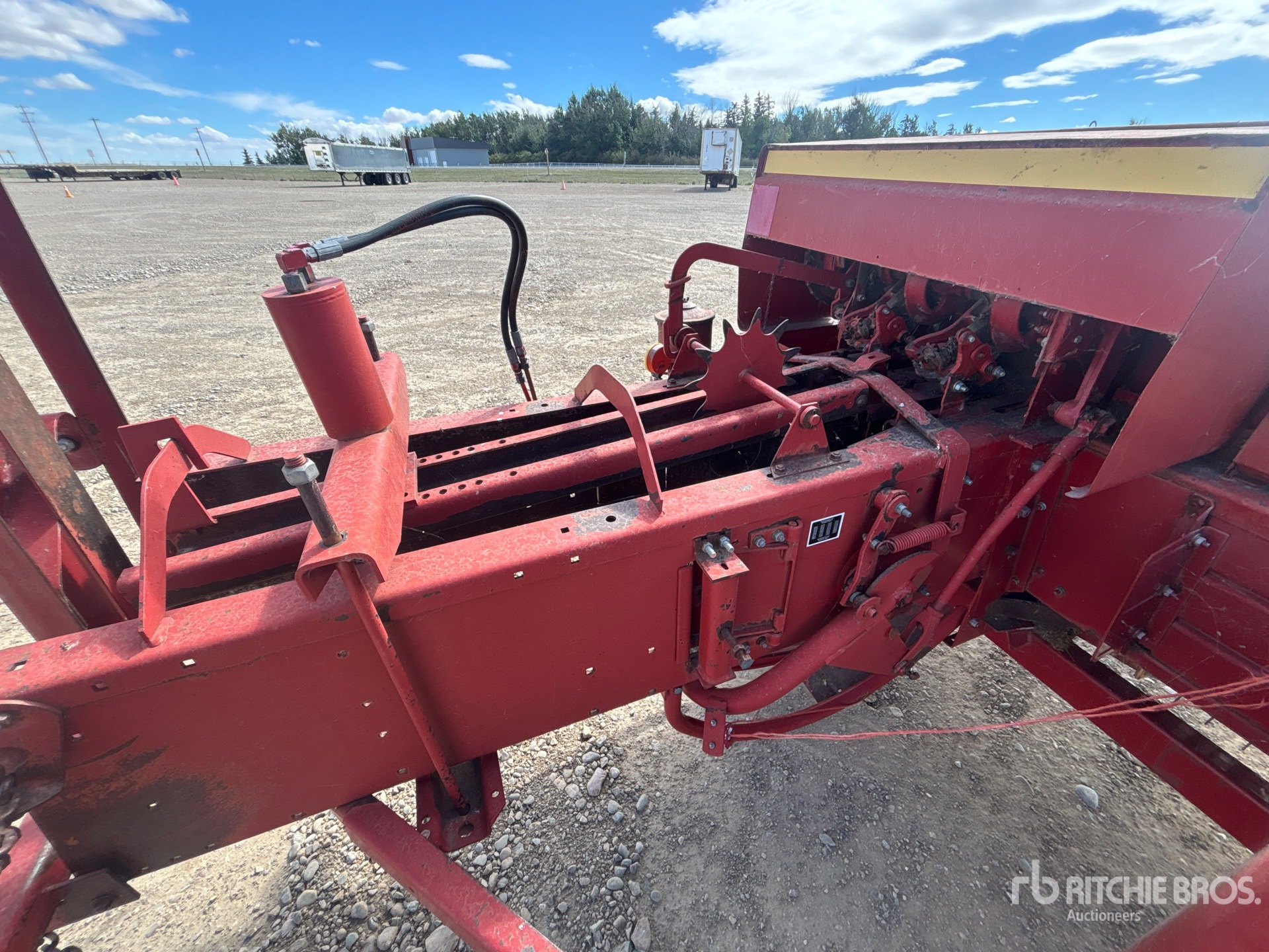 1987 New Holland 326