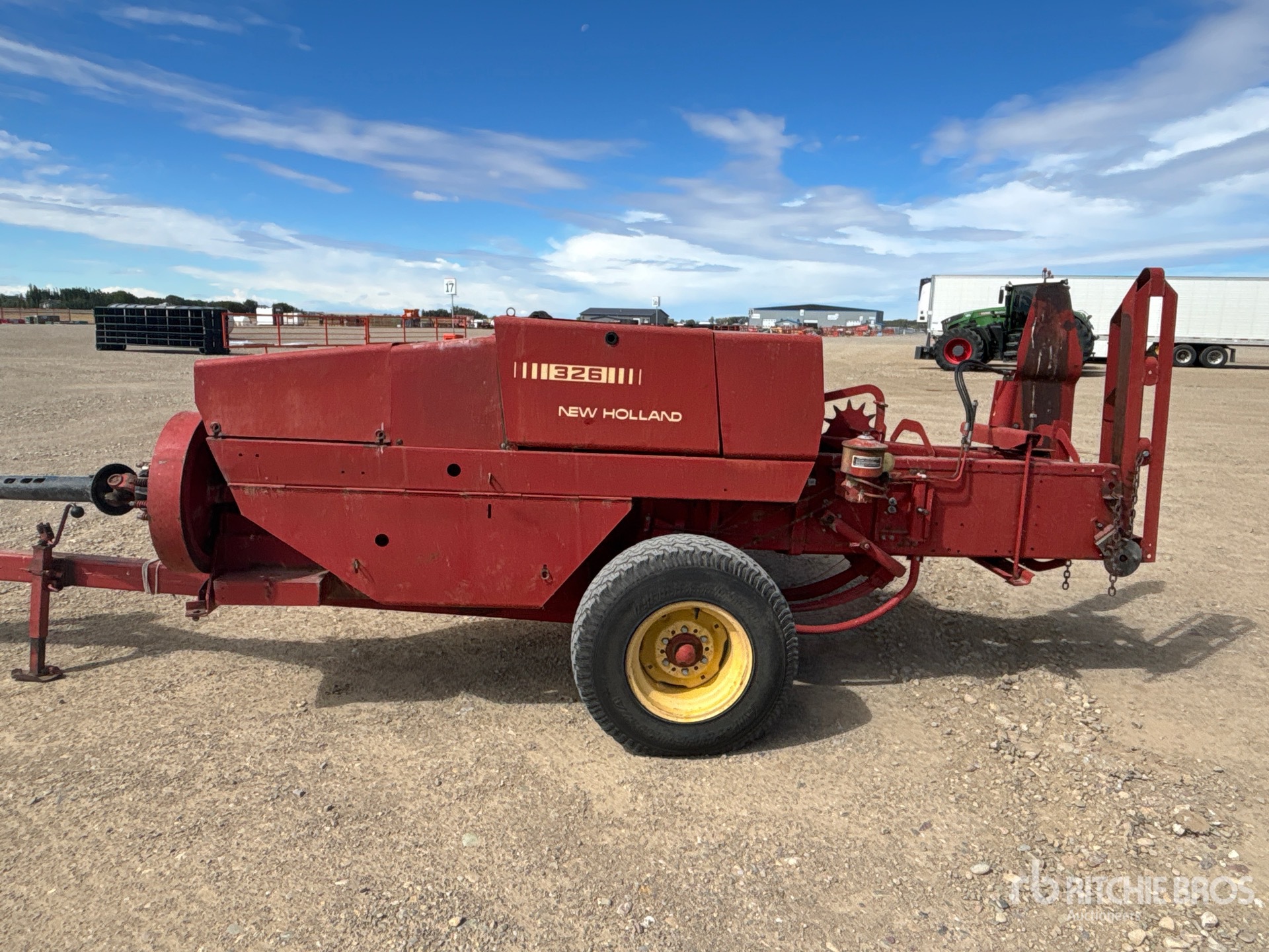 1987 New Holland 326