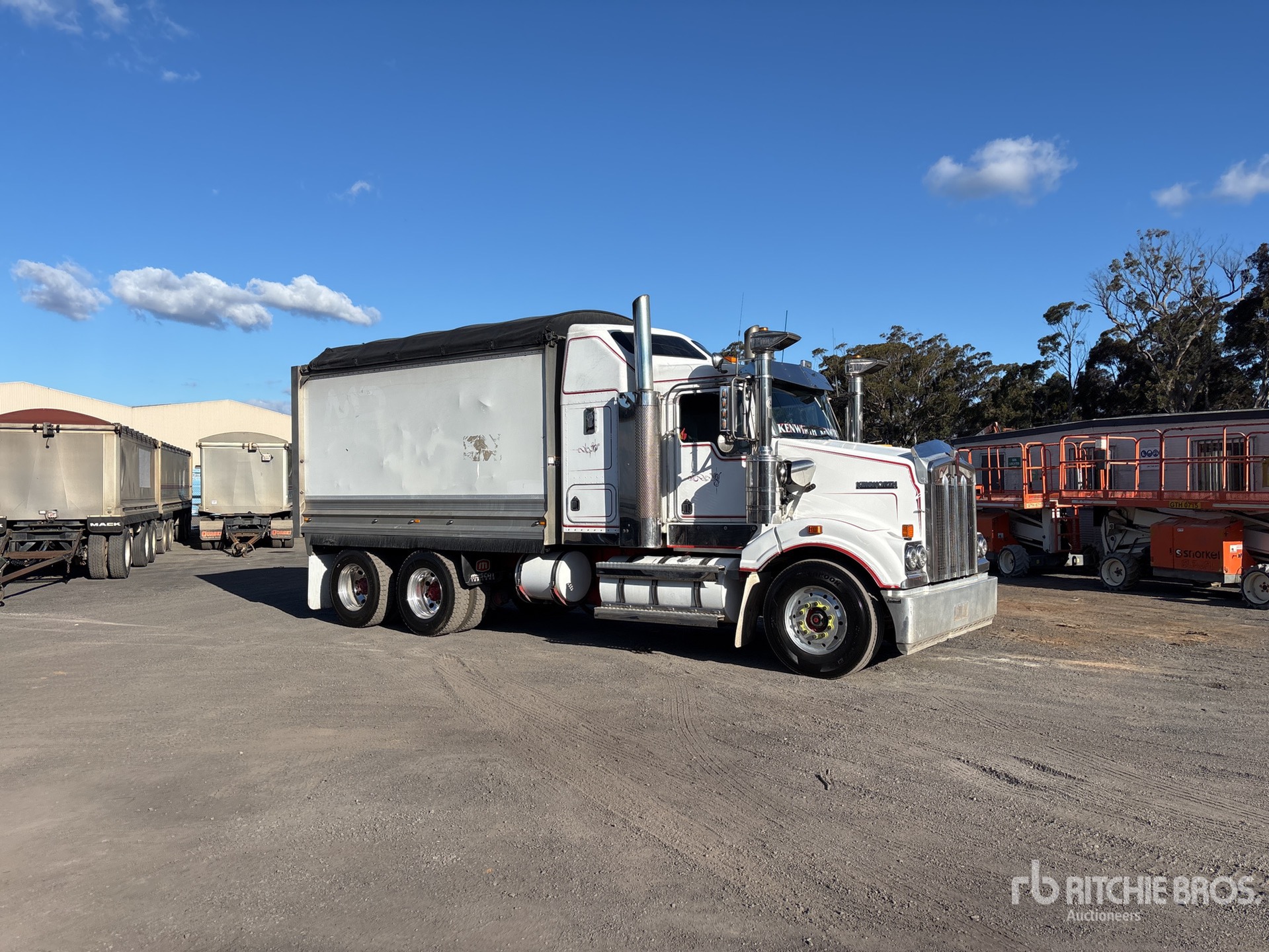 2008 Kenworth T408SAR