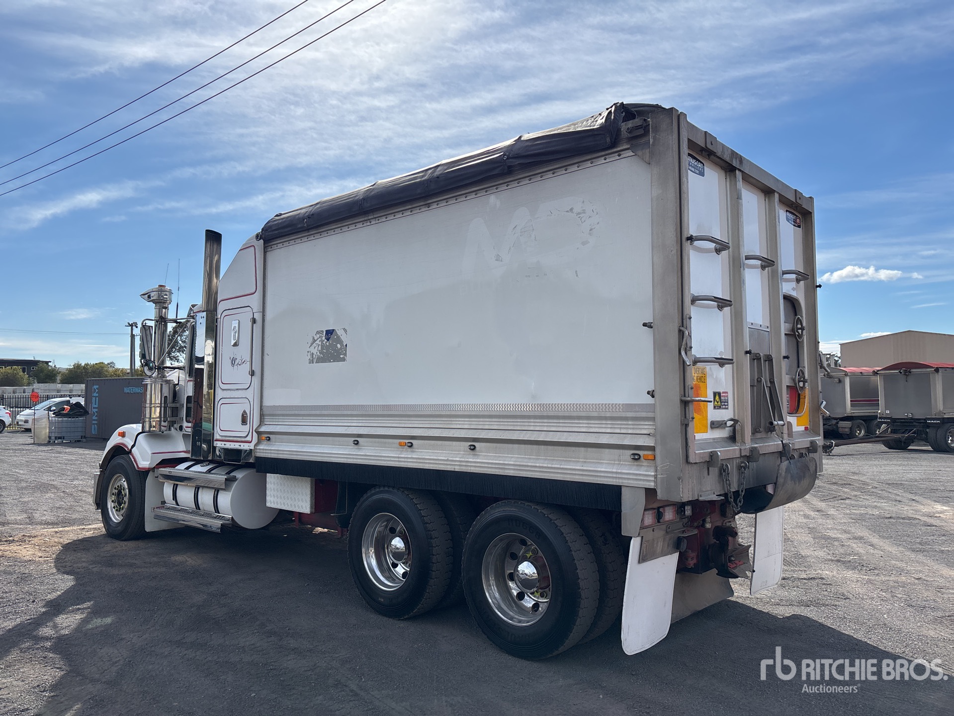 2008 Kenworth T408SAR