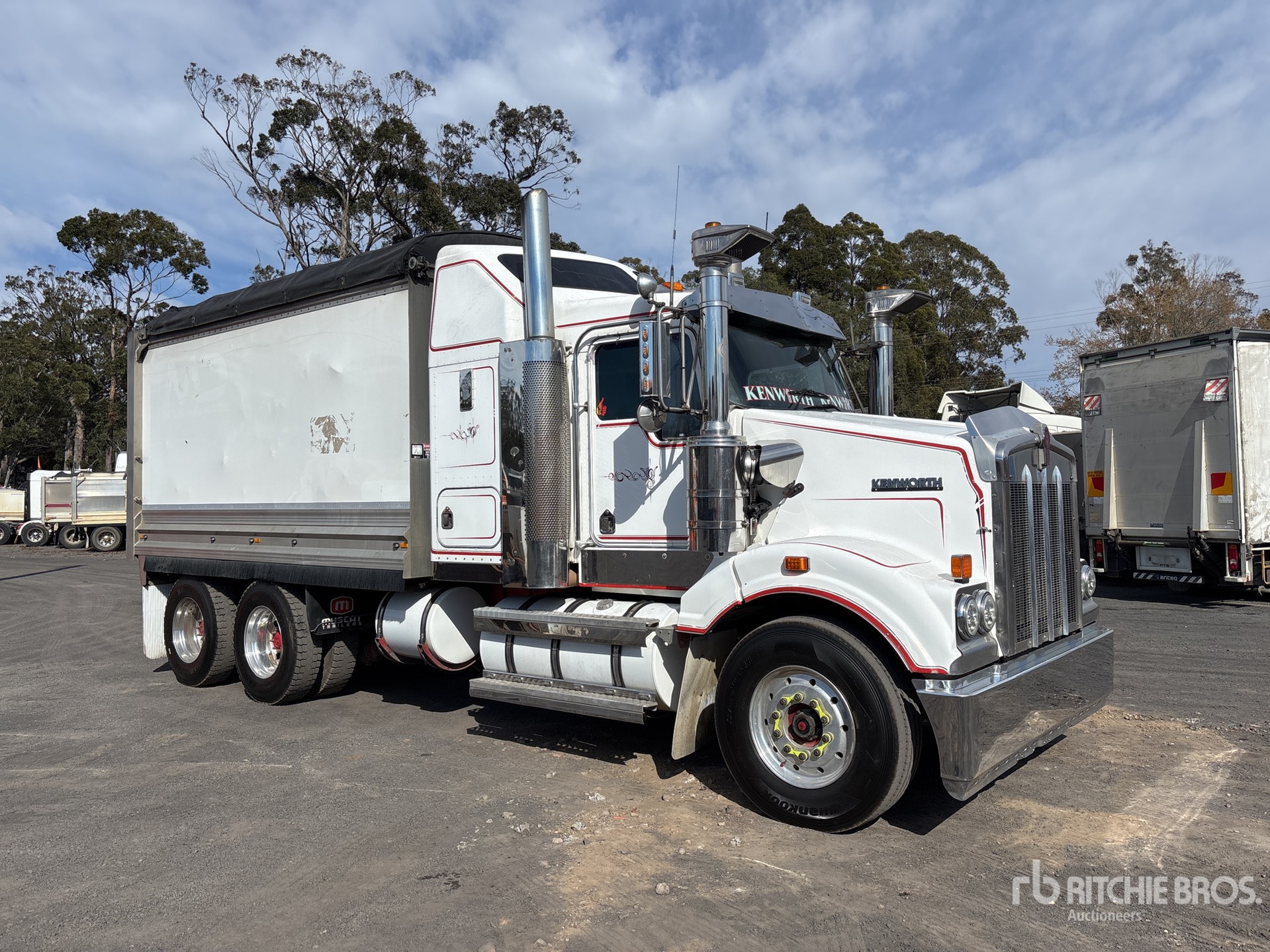 2008 Kenworth T408SAR