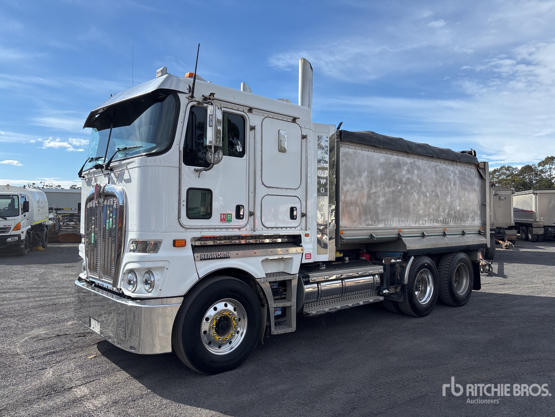 2017 Kenworth K200