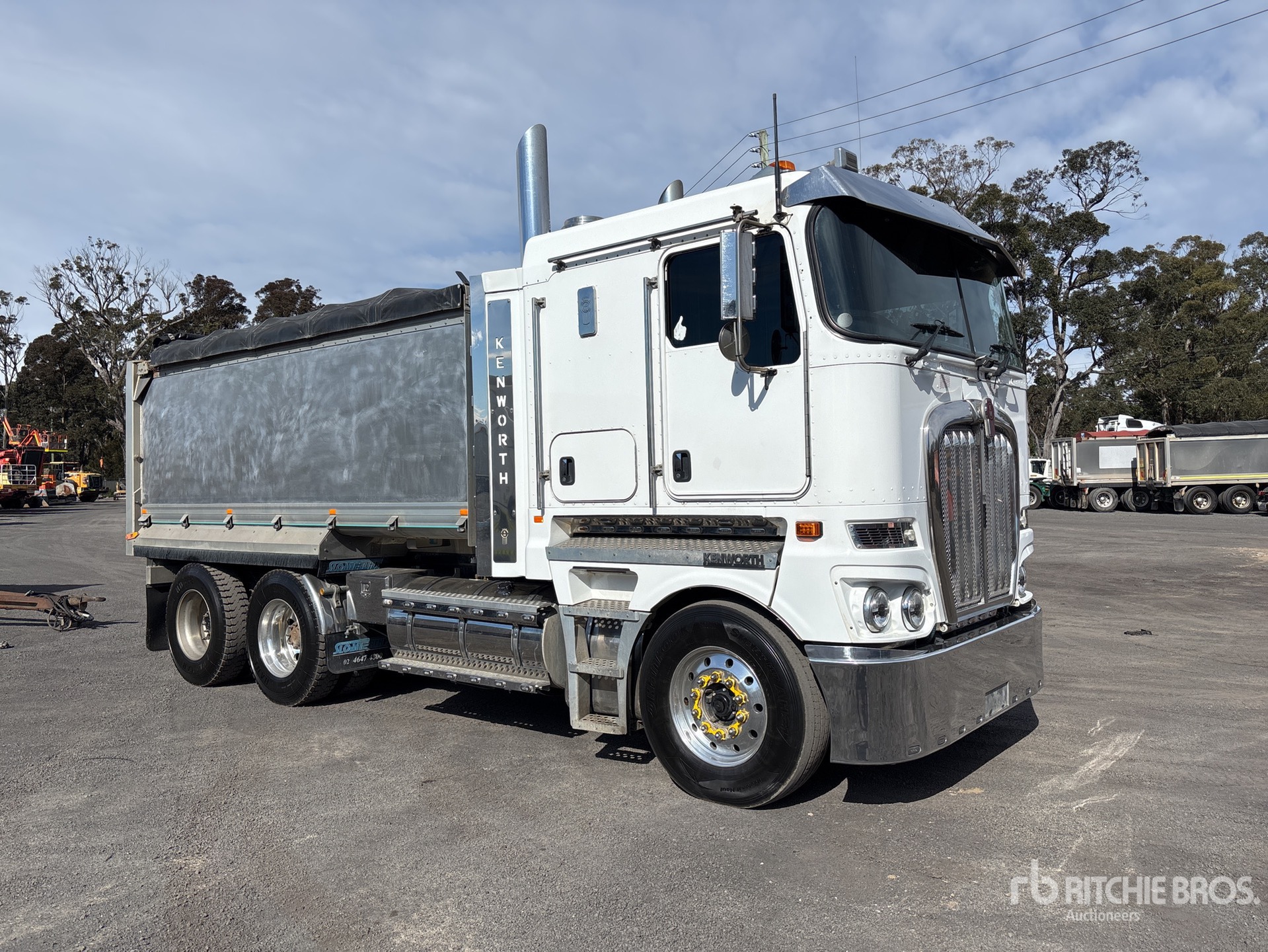 2017 Kenworth K200