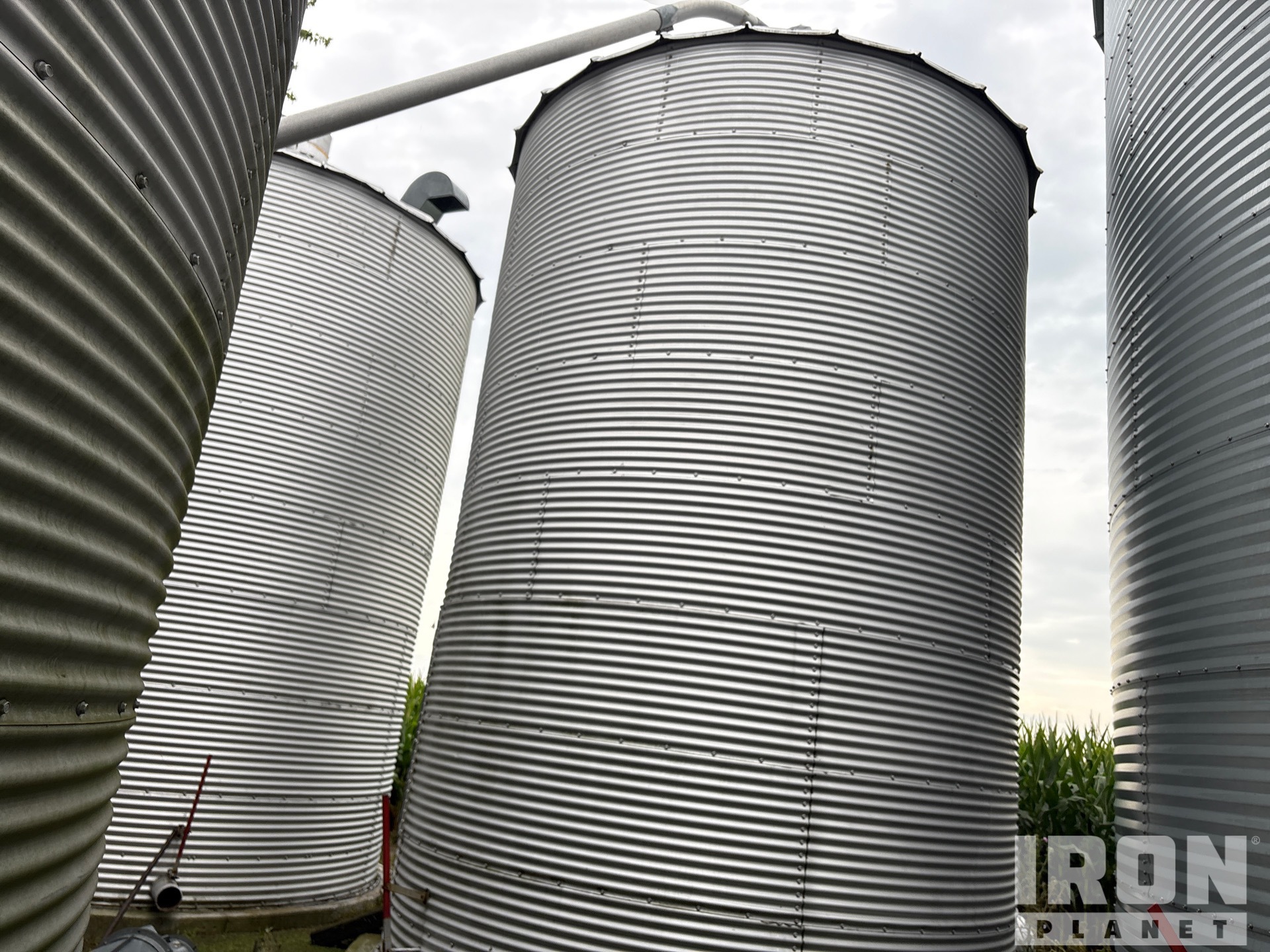 Westeel +/- 2400 bu 8 Ring W/ homemade  ...