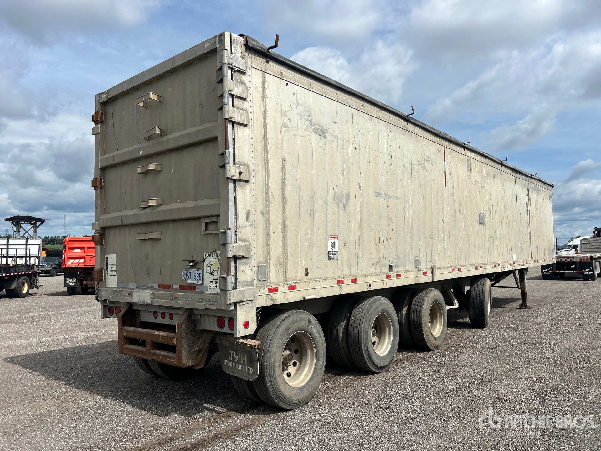 2009 Manac 48 ft Quad/A