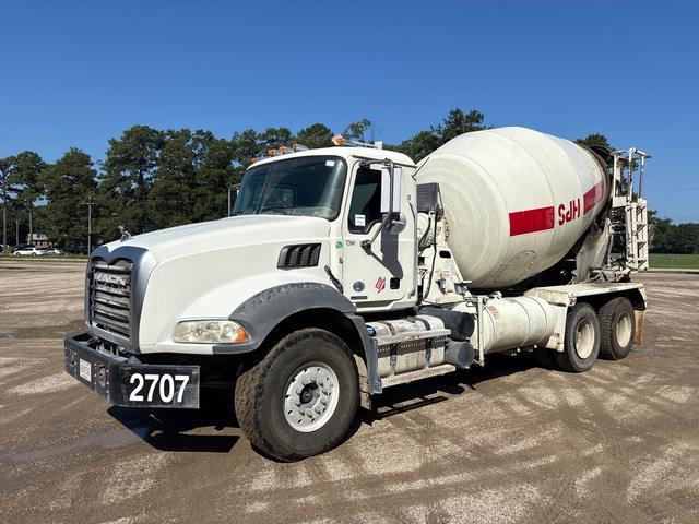 2021 Mack GR64B9 6x4 Mixer Truck