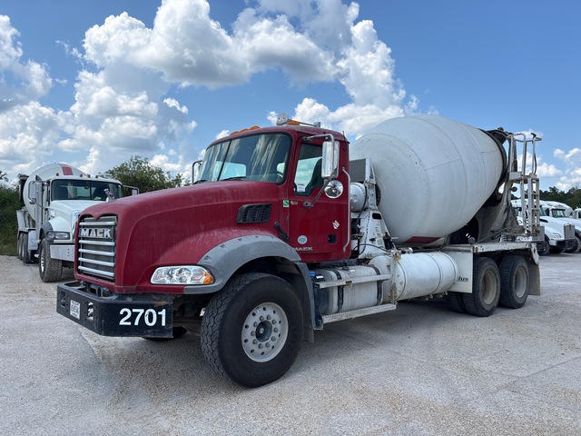2017 Mack GU813 6x4 Mixer Truck