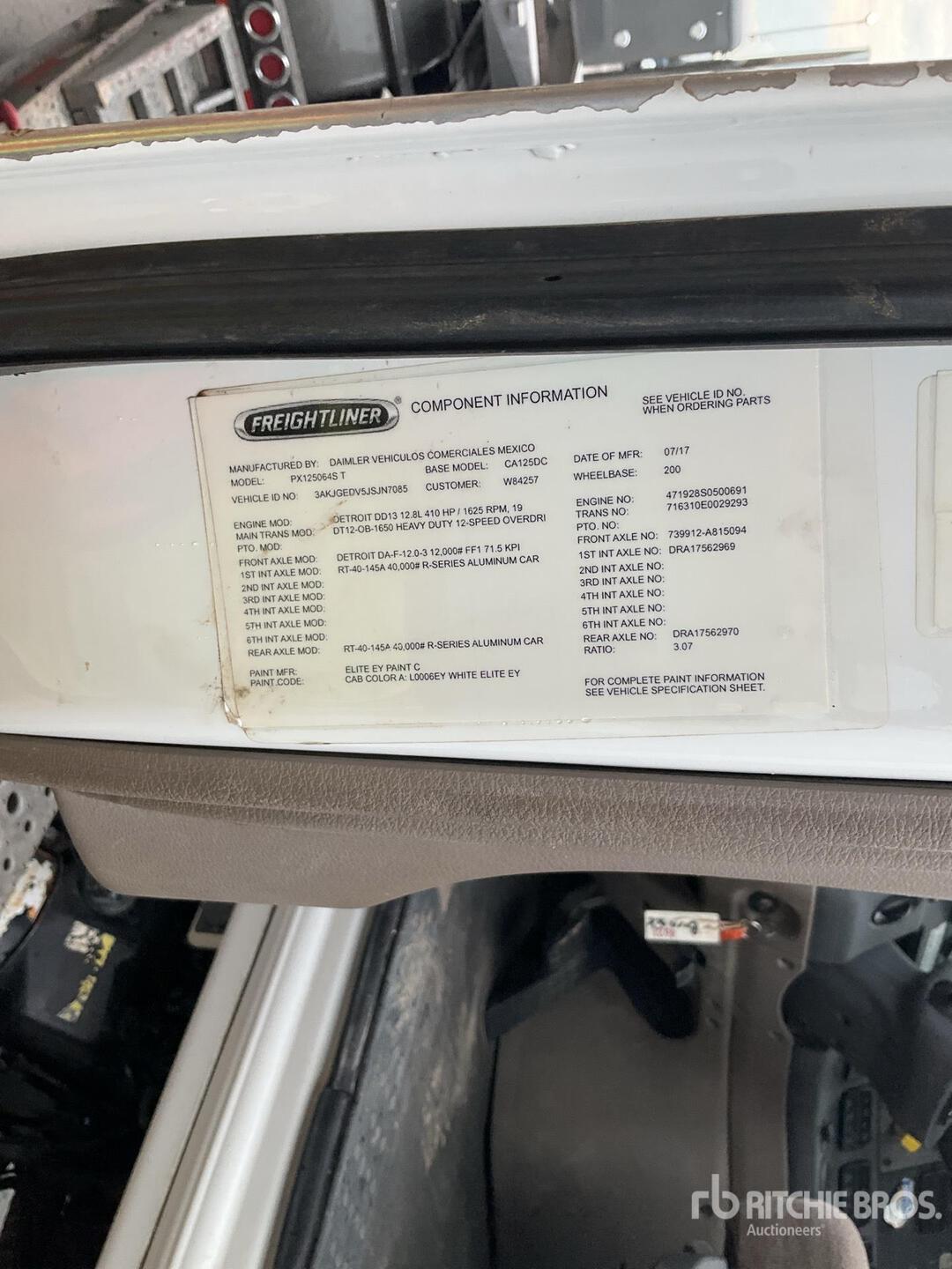 2018 Freightliner CASCADIA 125