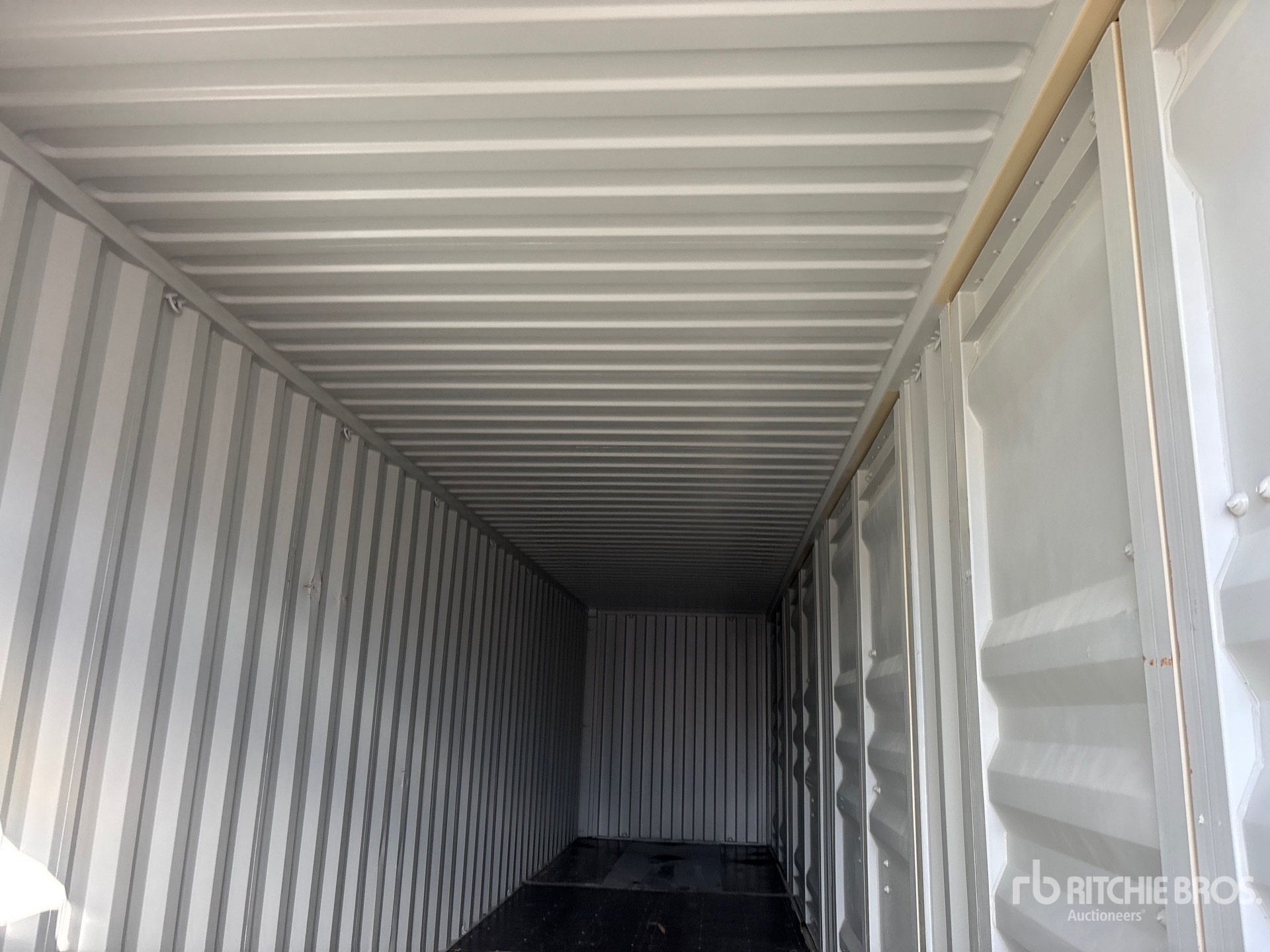 2026 LYALS 40 FT HIGH CUBE MULTI-DOOR