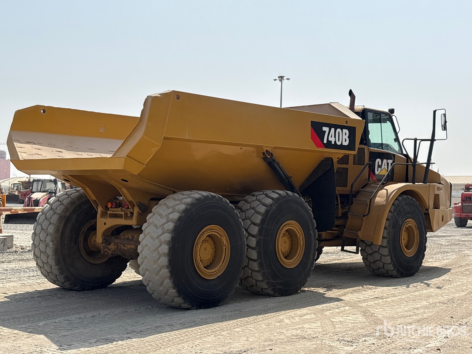 2012 Caterpillar 740B