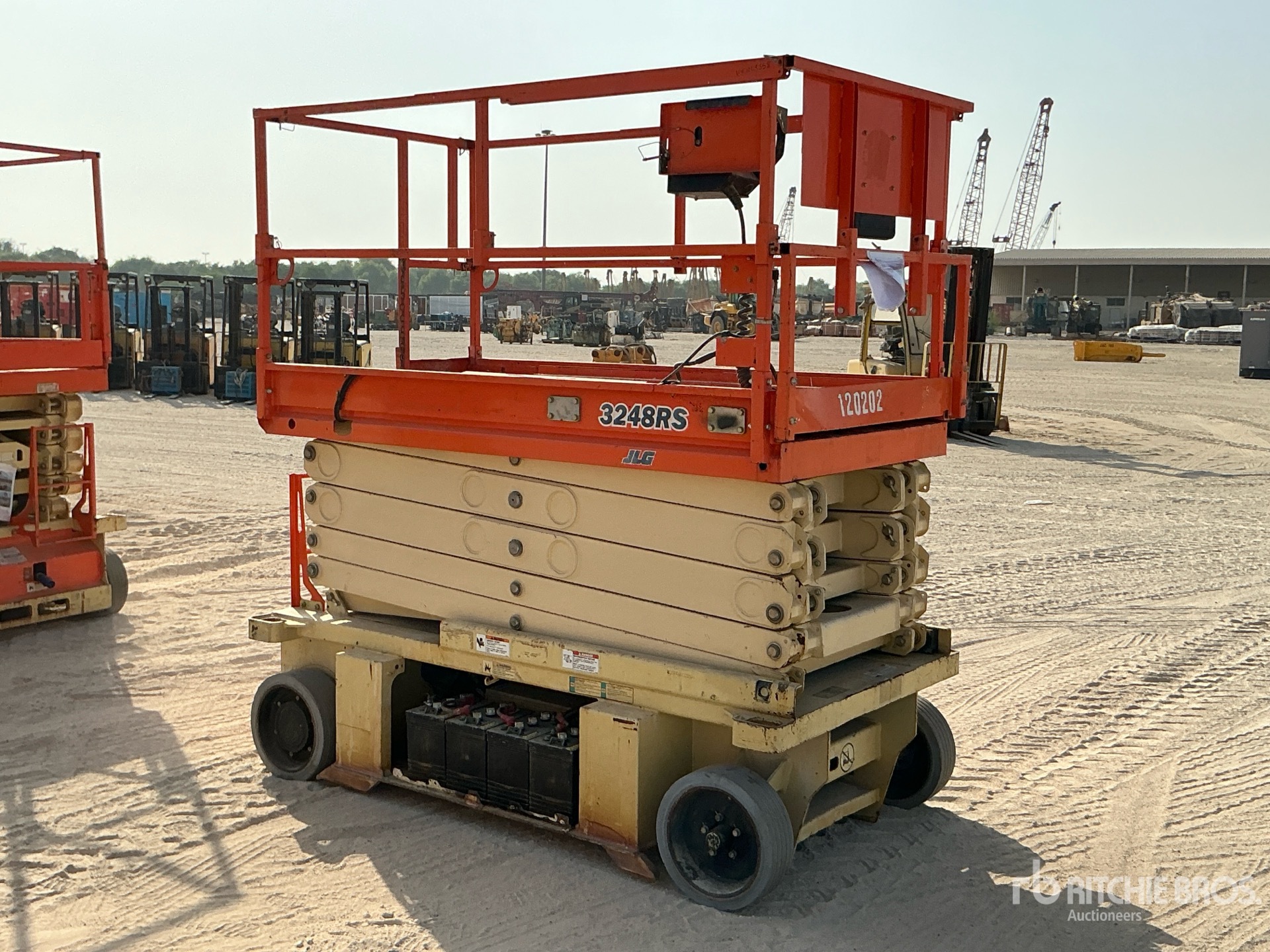 2013 JLG 3248RS