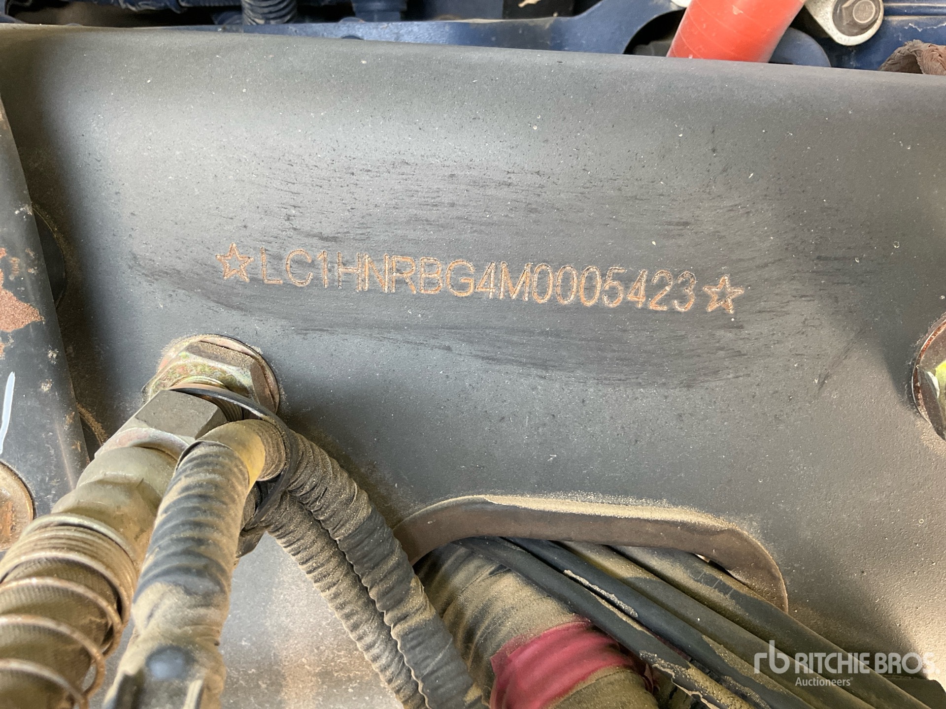 2021 XCMG XGA3310D6NEX