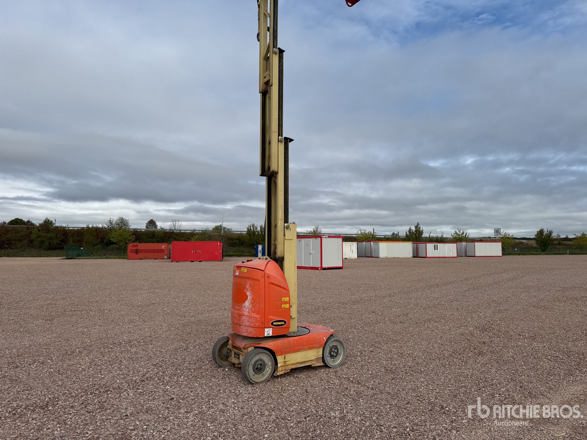 2012 JLG TOUCAN 8E