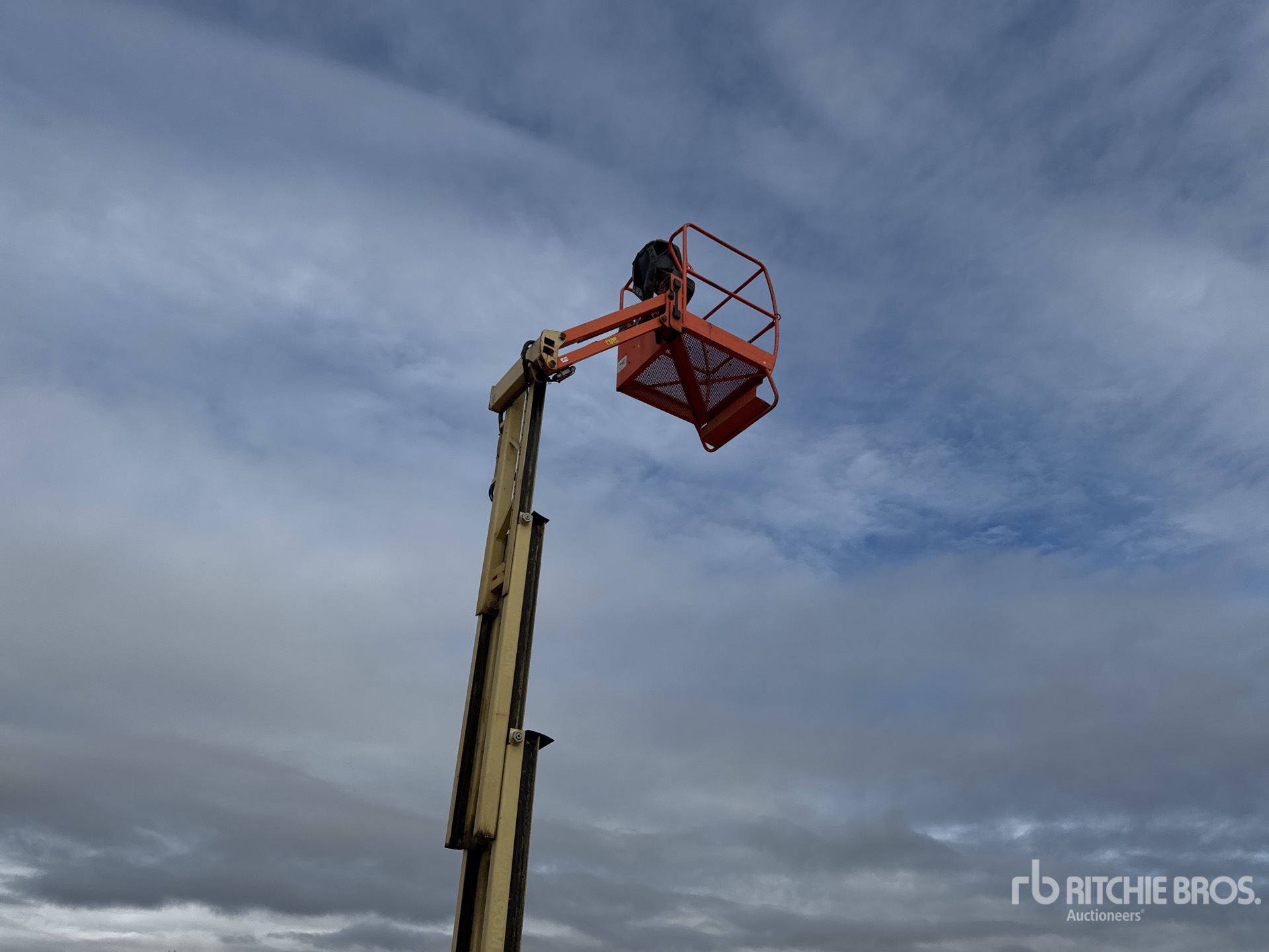 2012 JLG TOUCAN 8E