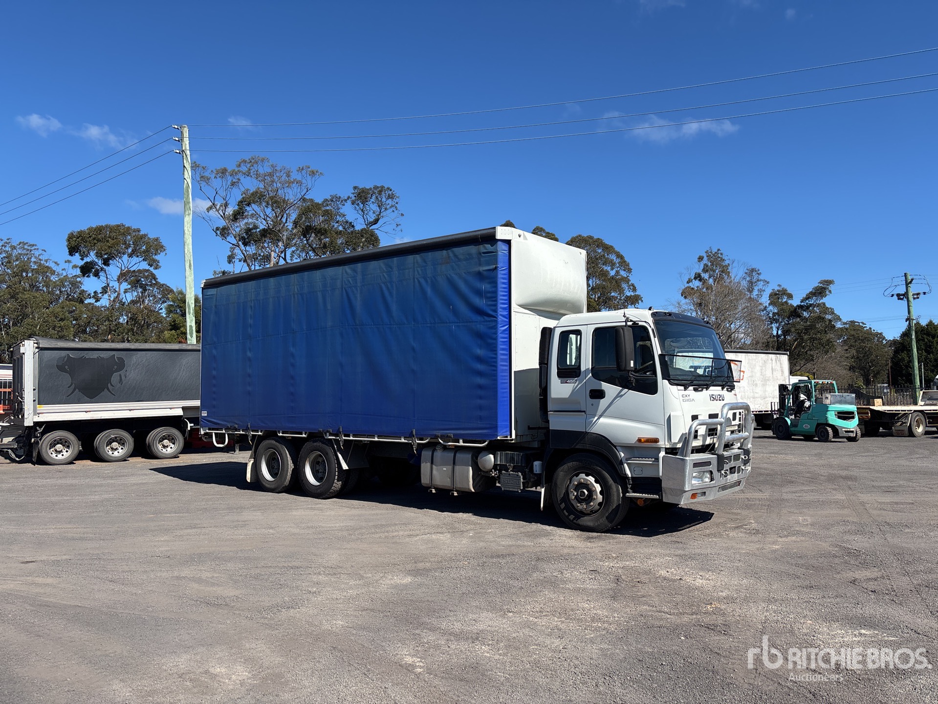 2009 Isuzu CXY 455