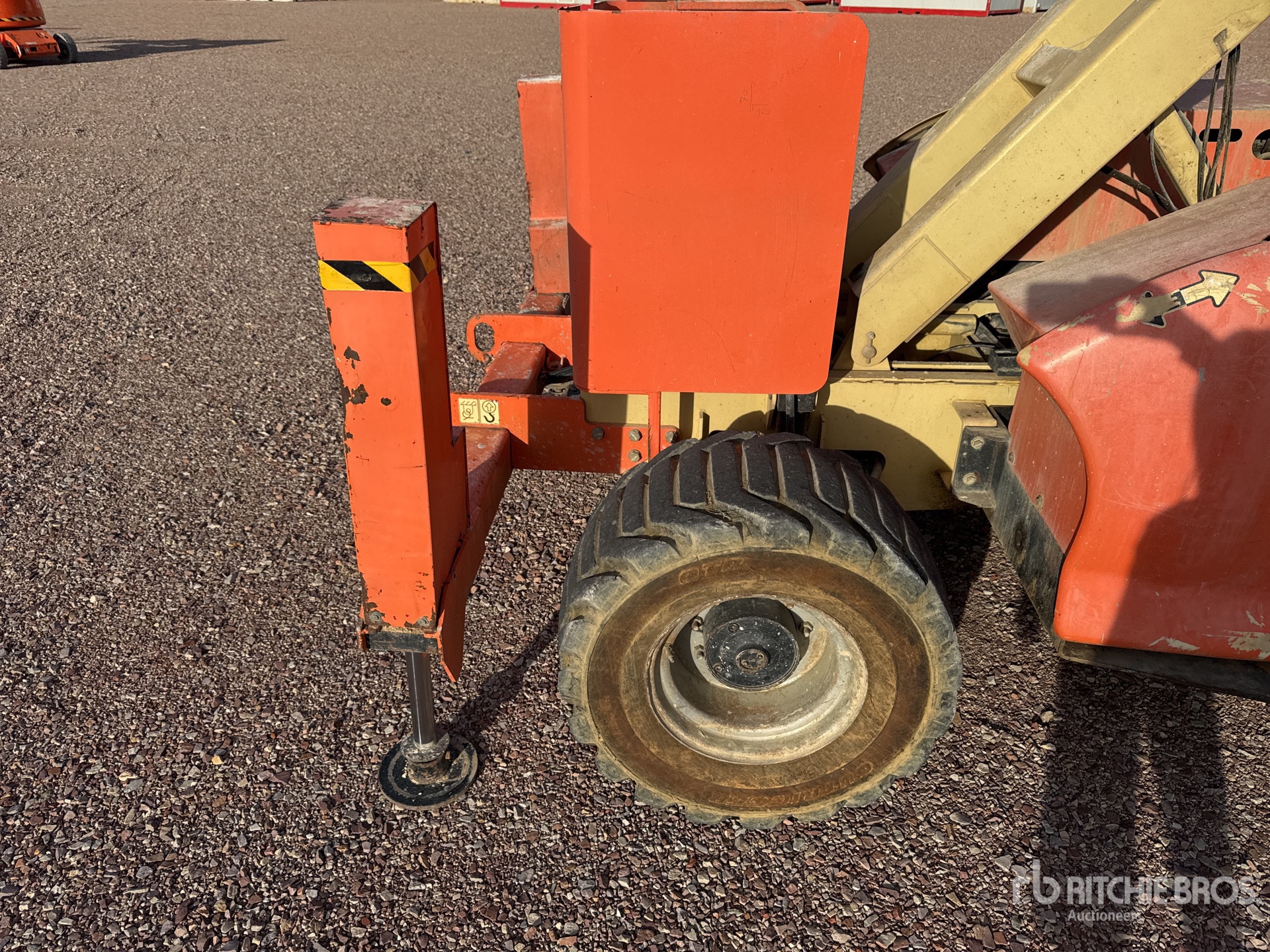 2008 JLG 4394 RT