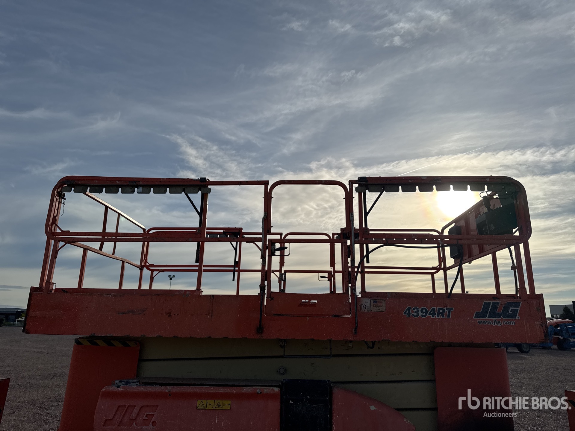 2008 JLG 4394 RT