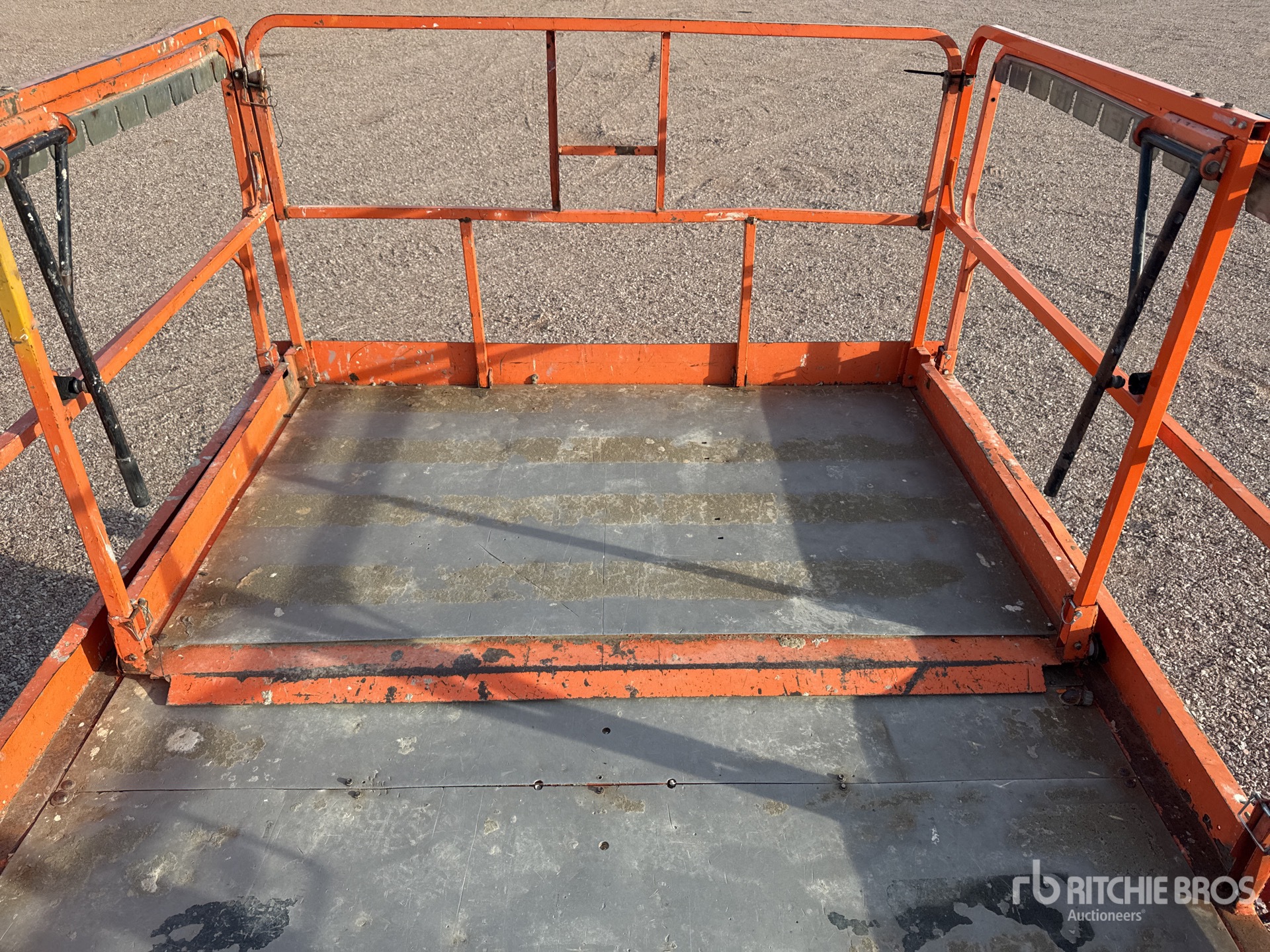 2008 JLG 4394 RT
