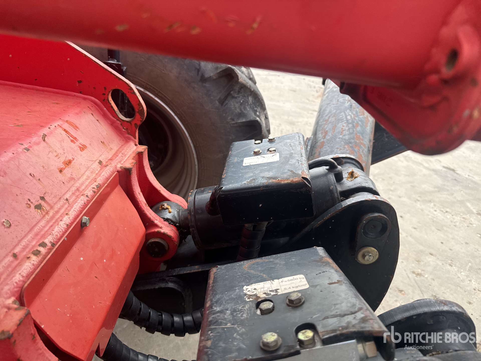2014 Manitou MT1335