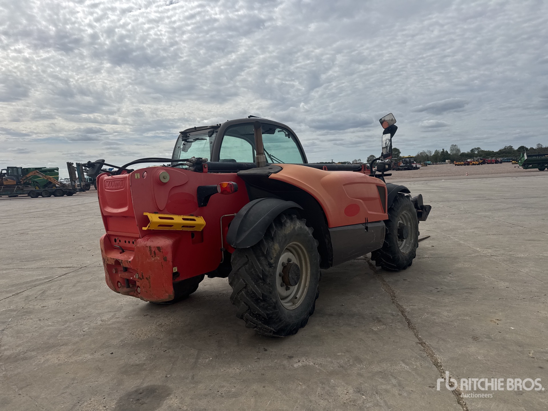 2014 Manitou MT1335