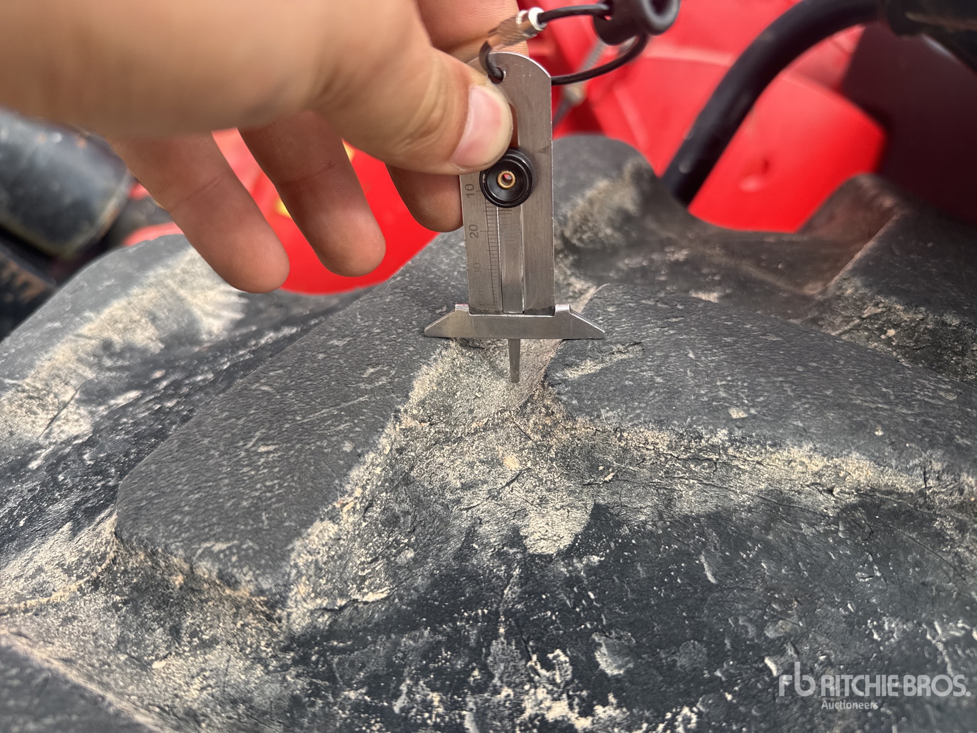 2014 Manitou MT1335