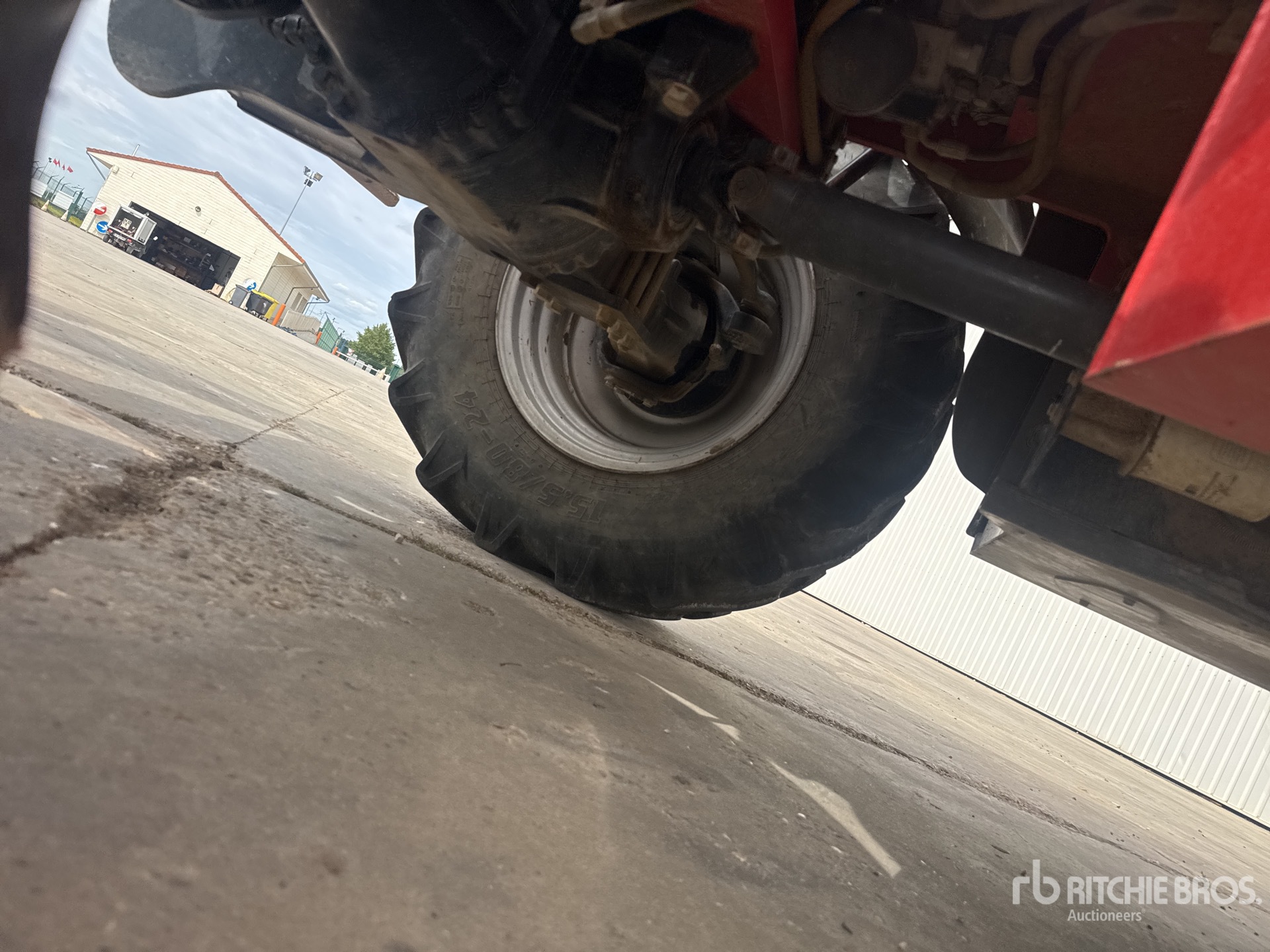 2014 Manitou MT1335