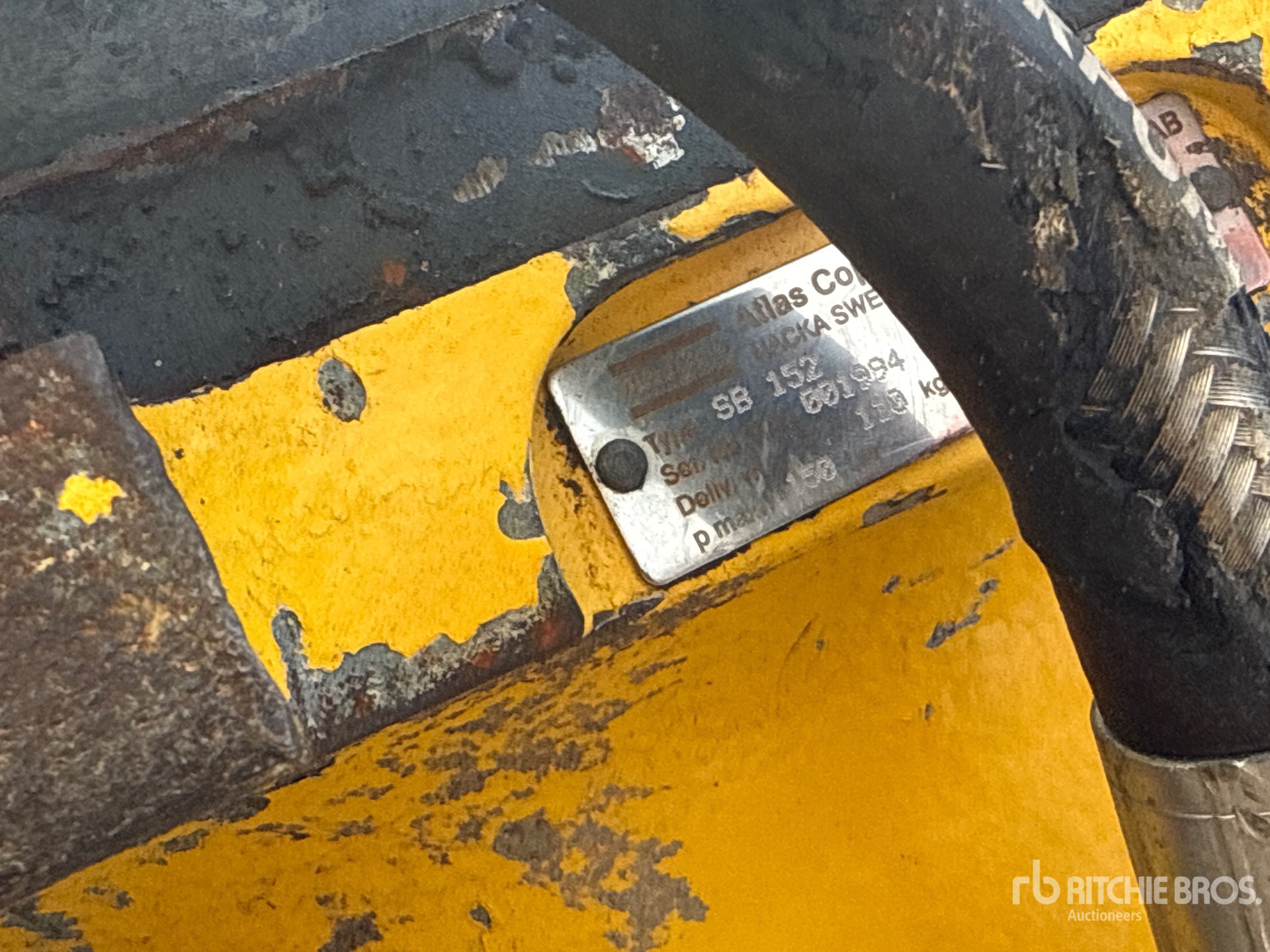 2008 Atlas Copco SB152