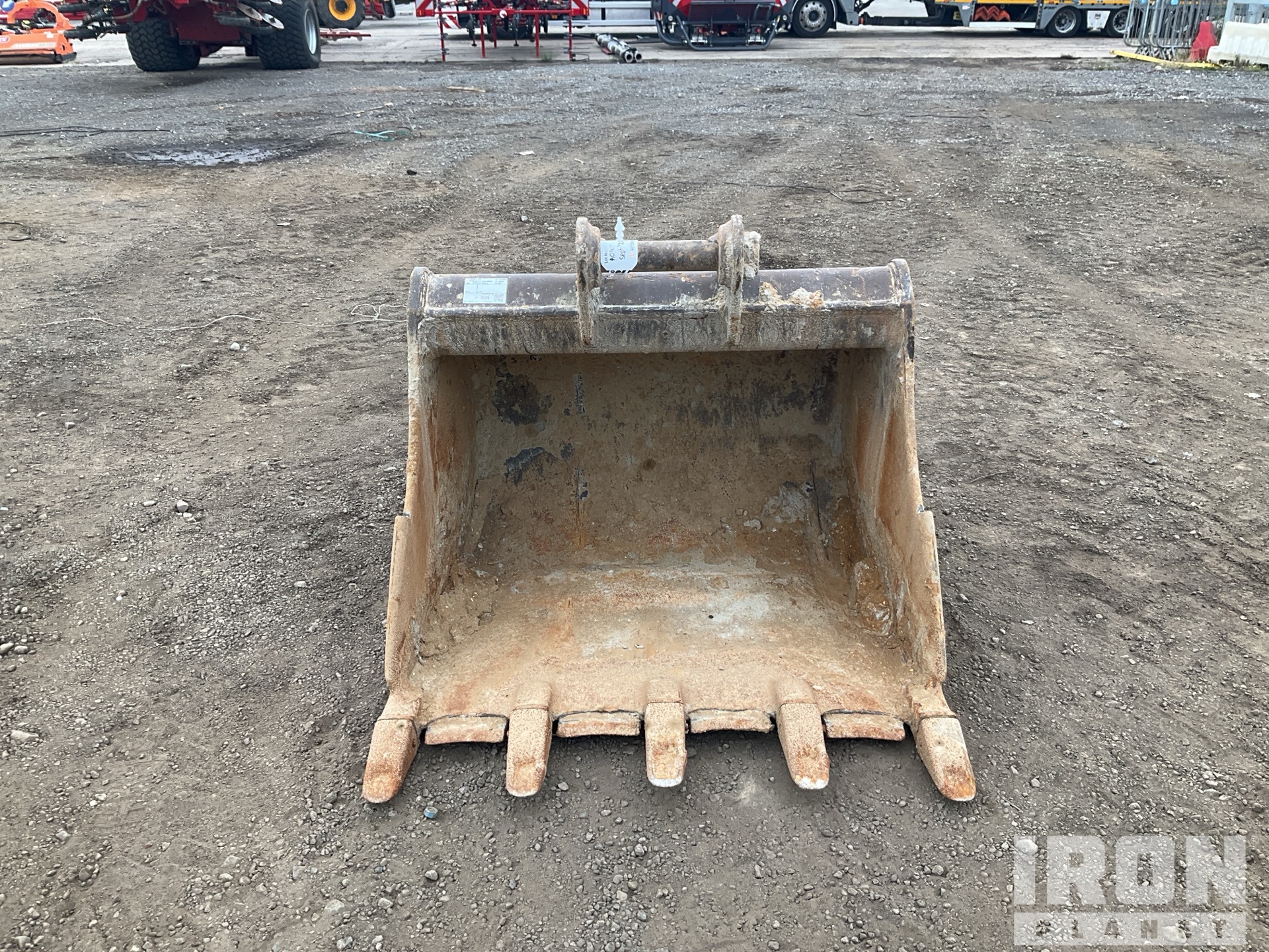 Strickland 1200 MM DIGGING