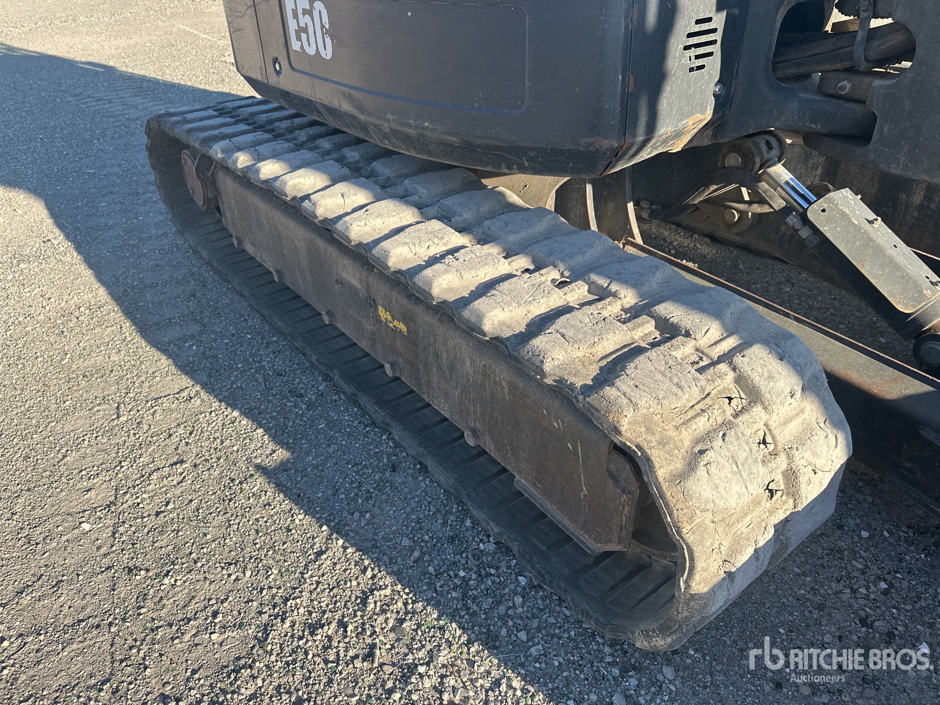 2015 Bobcat E50 EM