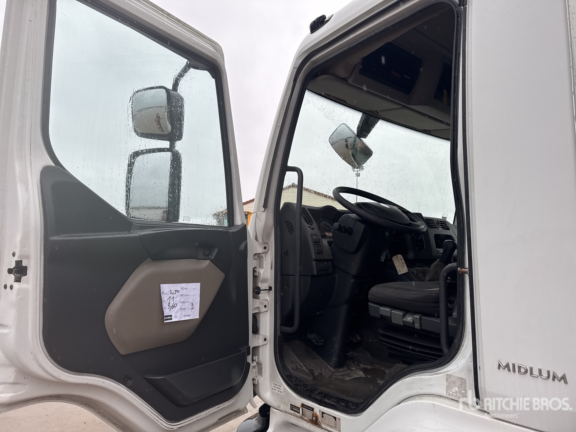 2008 Renault MIDLUM