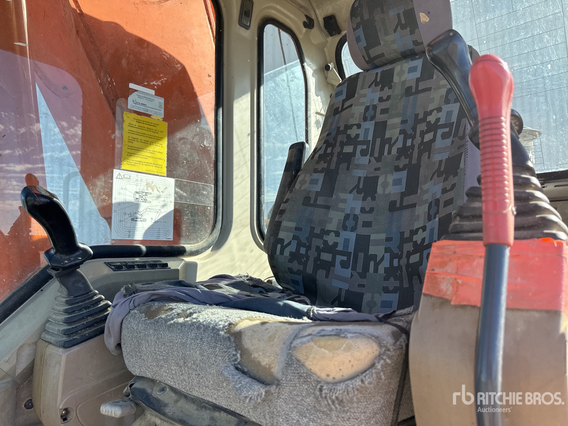 2006 Doosan SOLAR 255LC-V