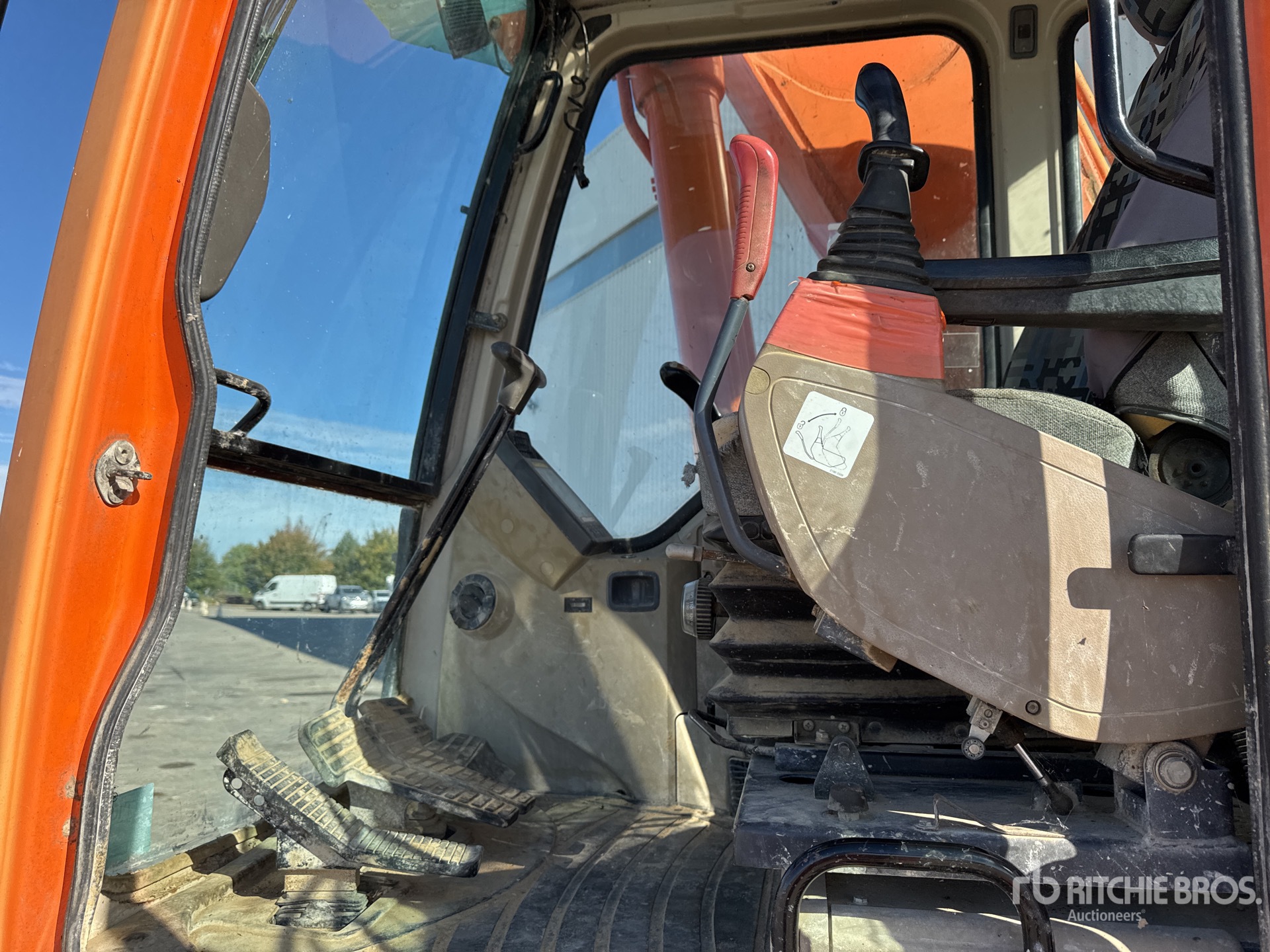 2006 Doosan SOLAR 255LC-V