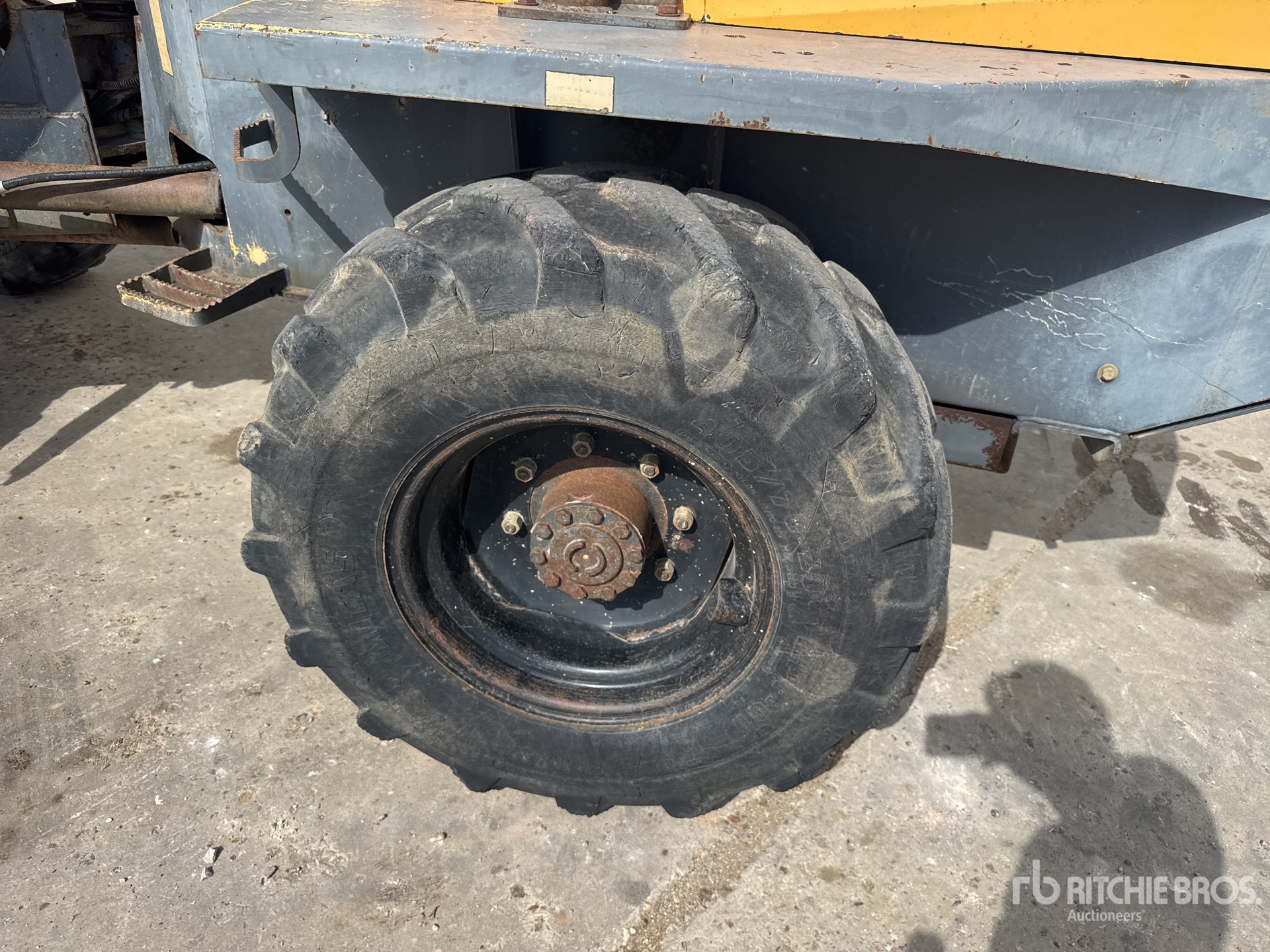 2007 Barford 6000CSFLLA