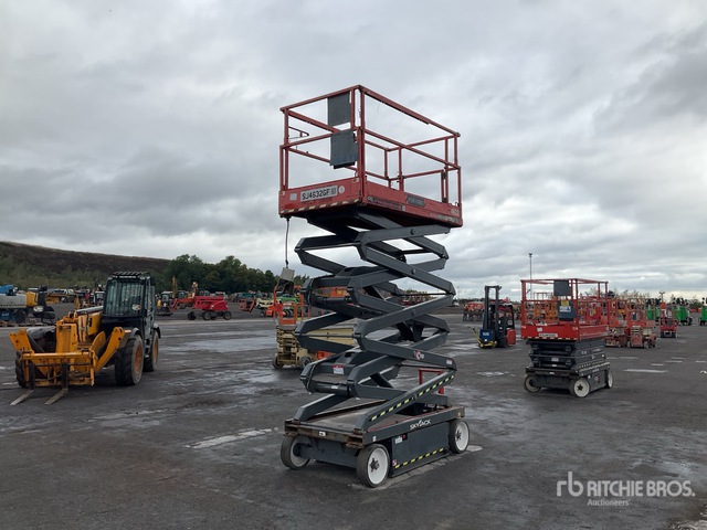 2016 Skyjack SJIII4632 Scissor Lift