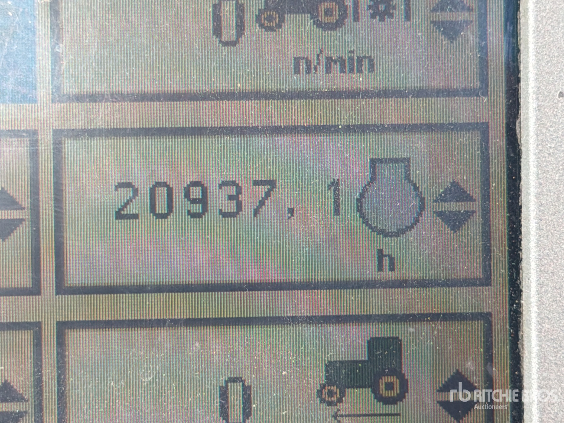 John Deere 6930