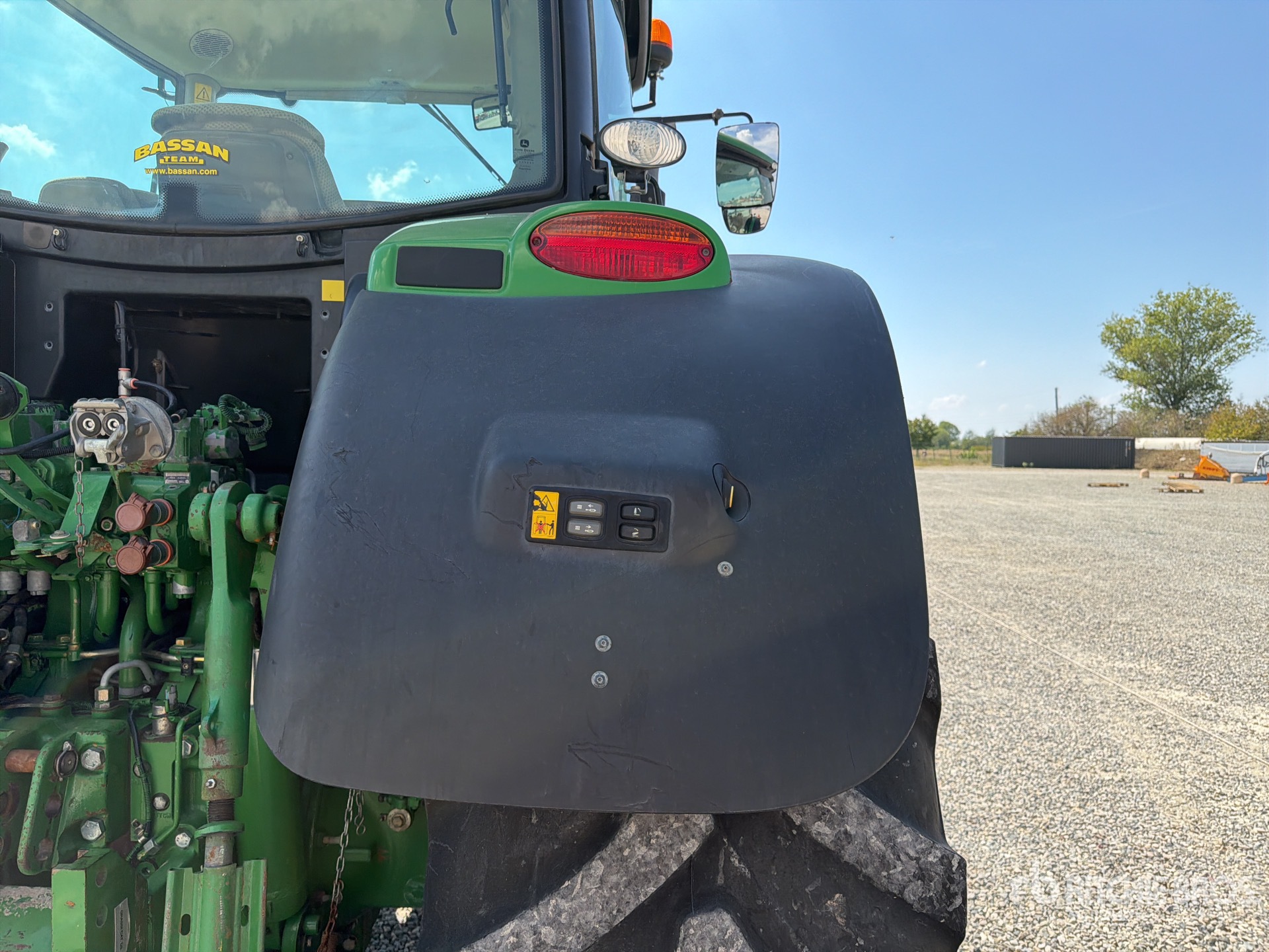 John Deere 6170R