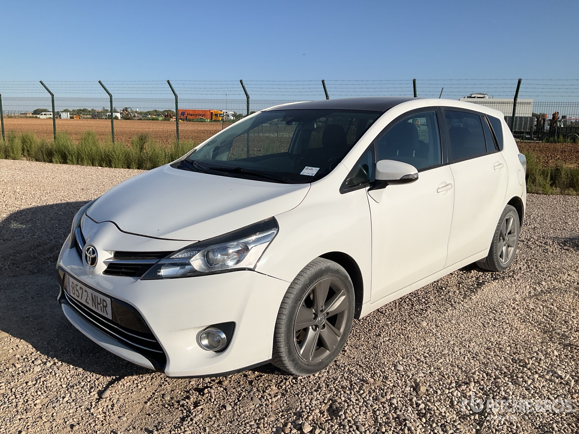 Photo of 2014 Toyota VERSO