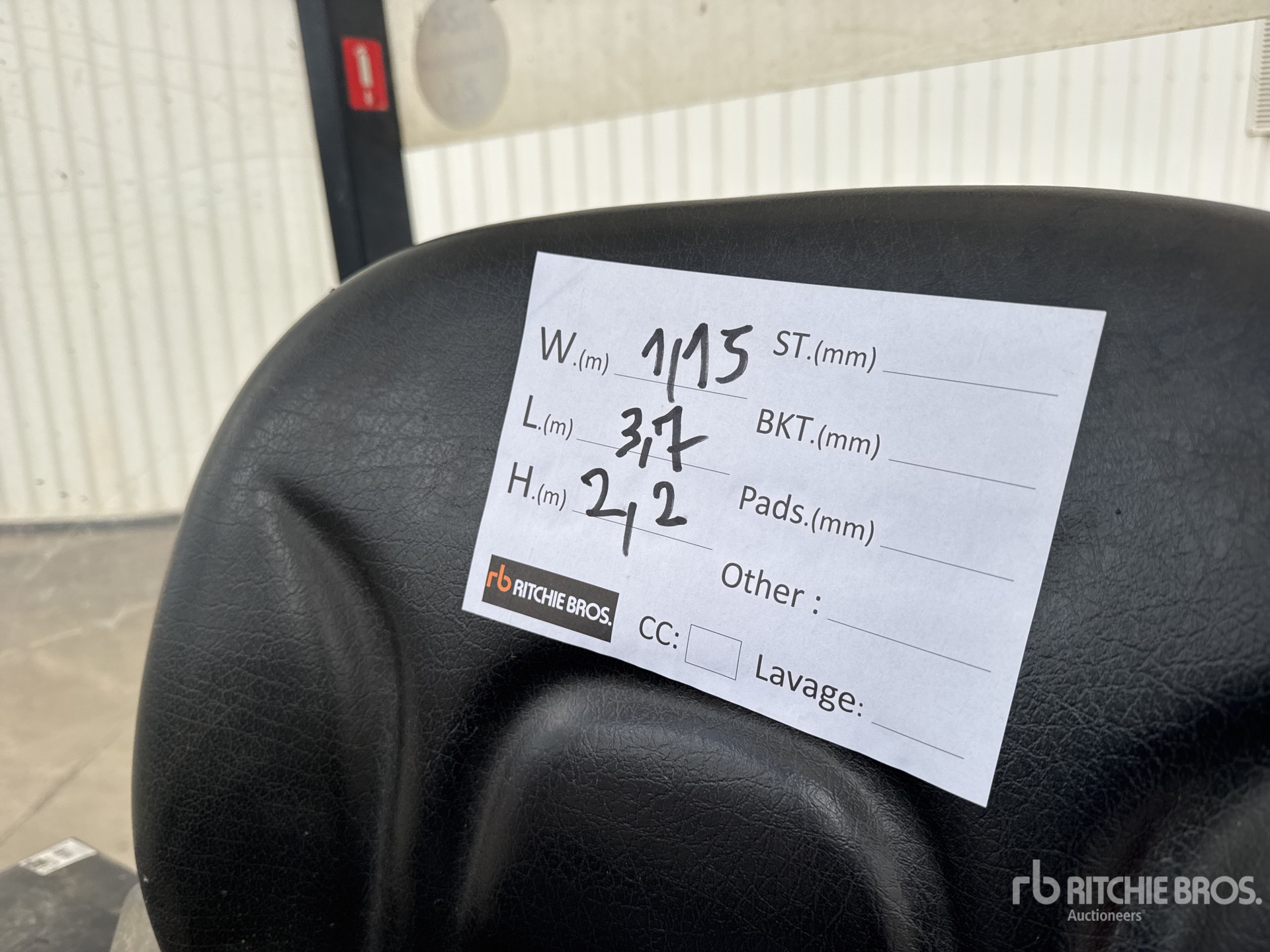 2011 Doosan B25X-5