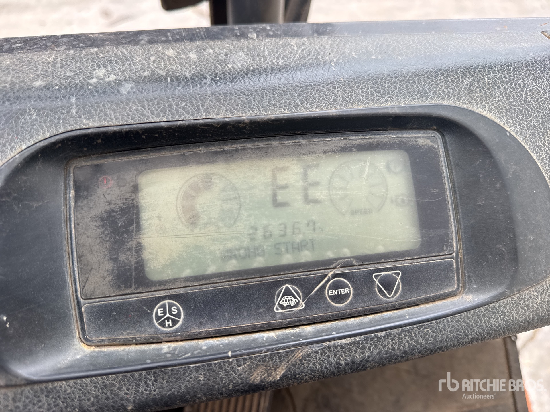 2011 Doosan B25X-5