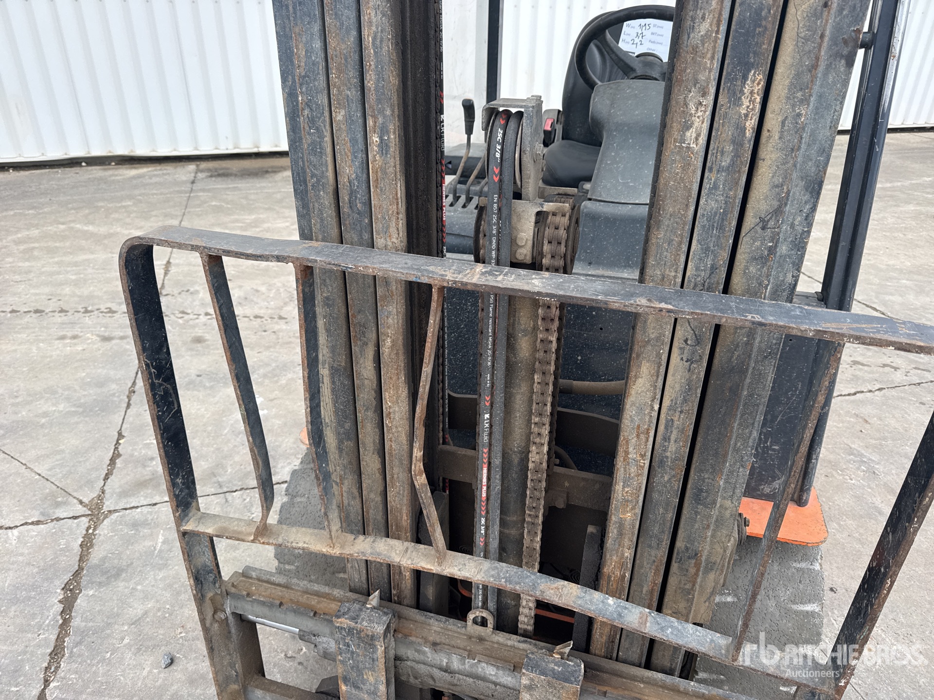 2011 Doosan B25X-5