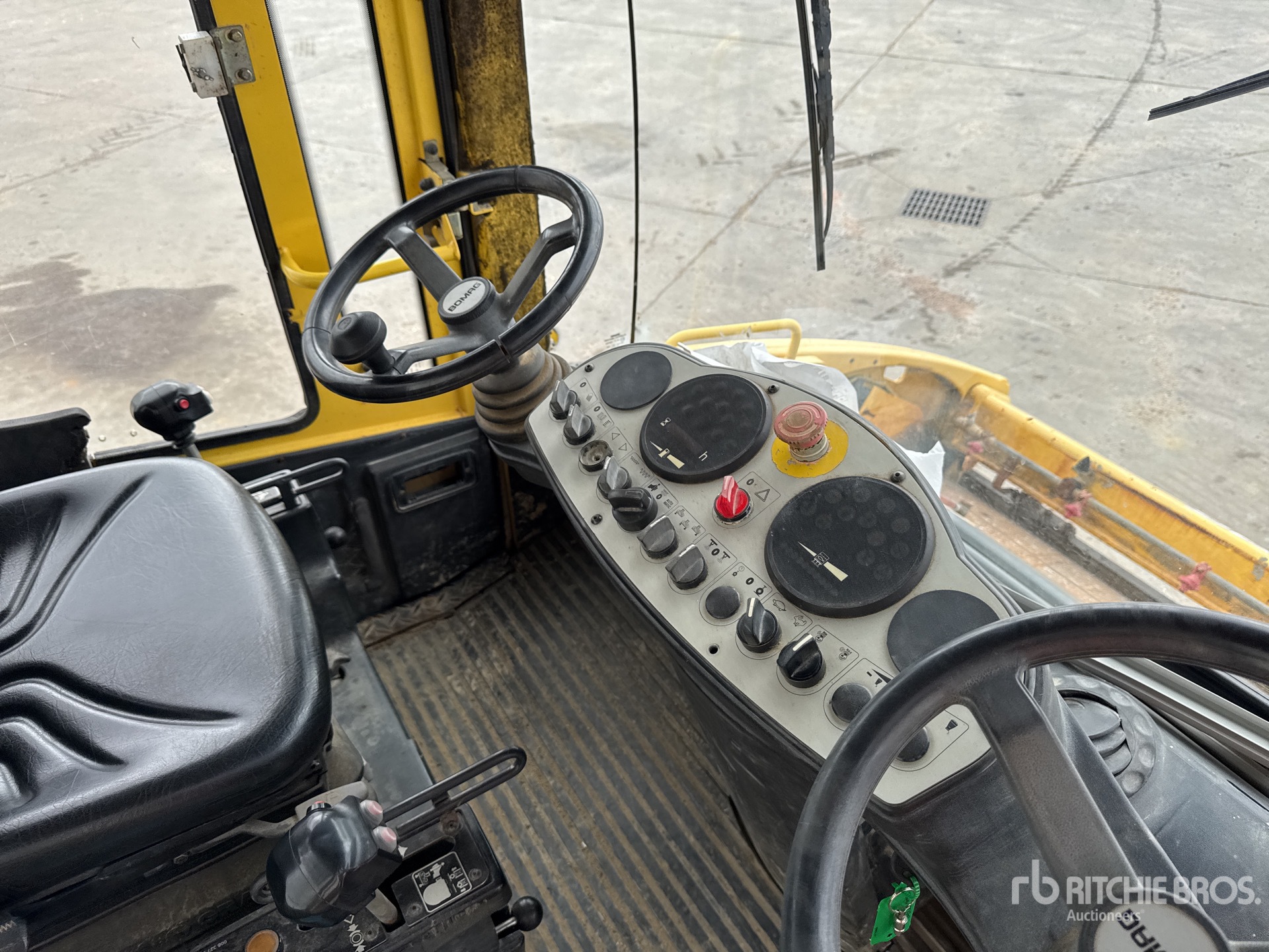 2005 Bomag BW161AD-4