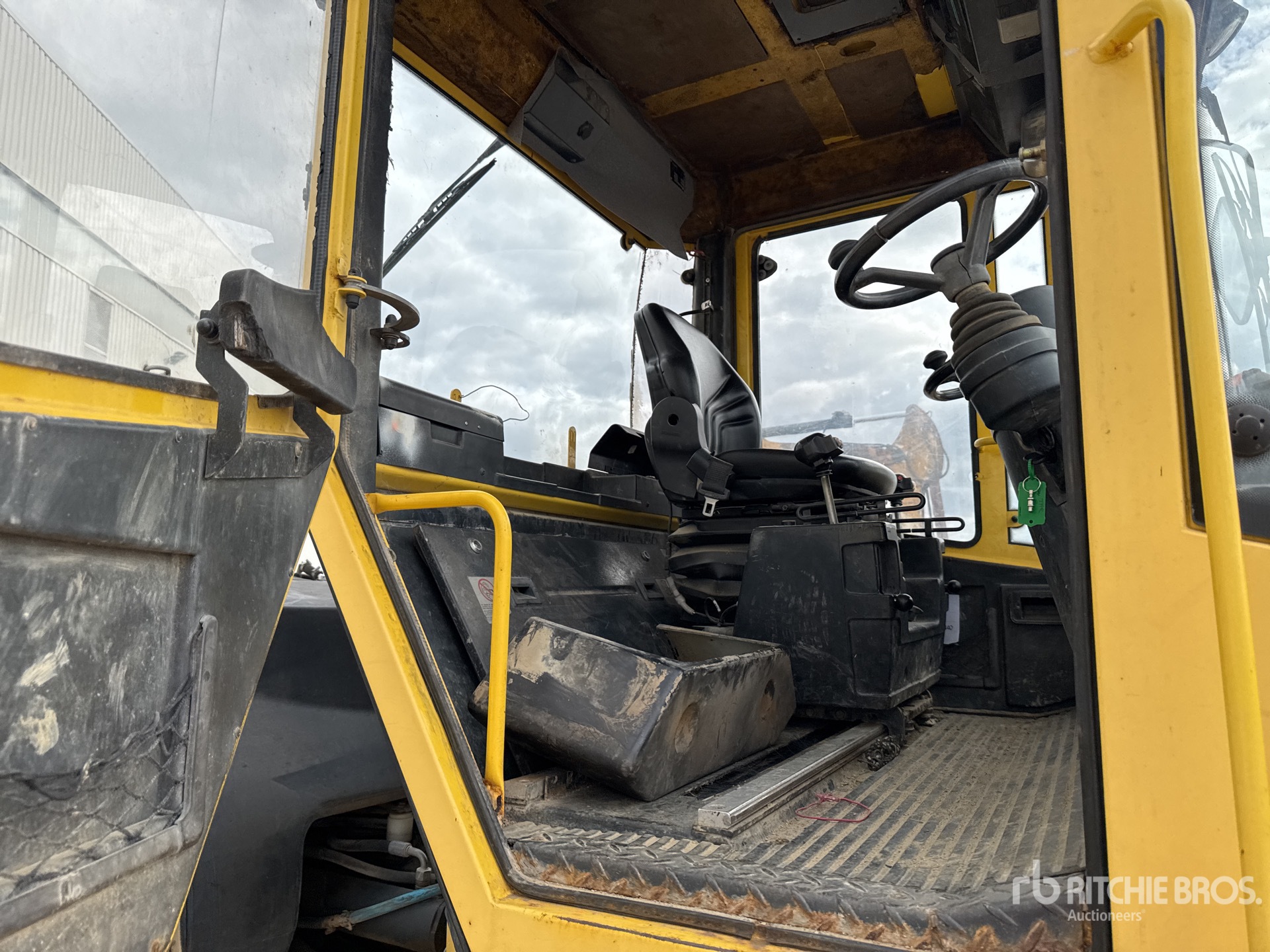 2005 Bomag BW161AD-4